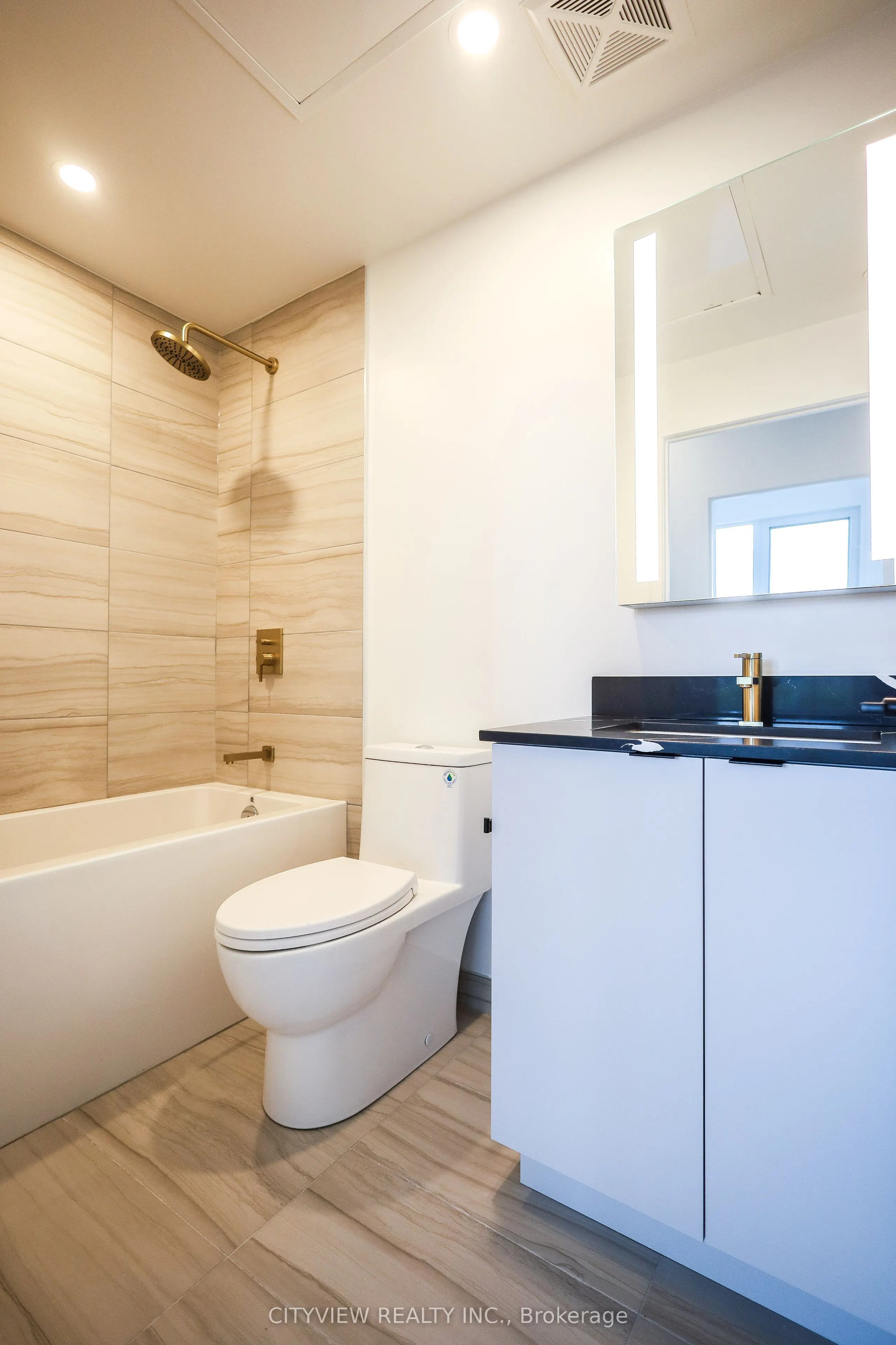 285 Dufferin Street #1402