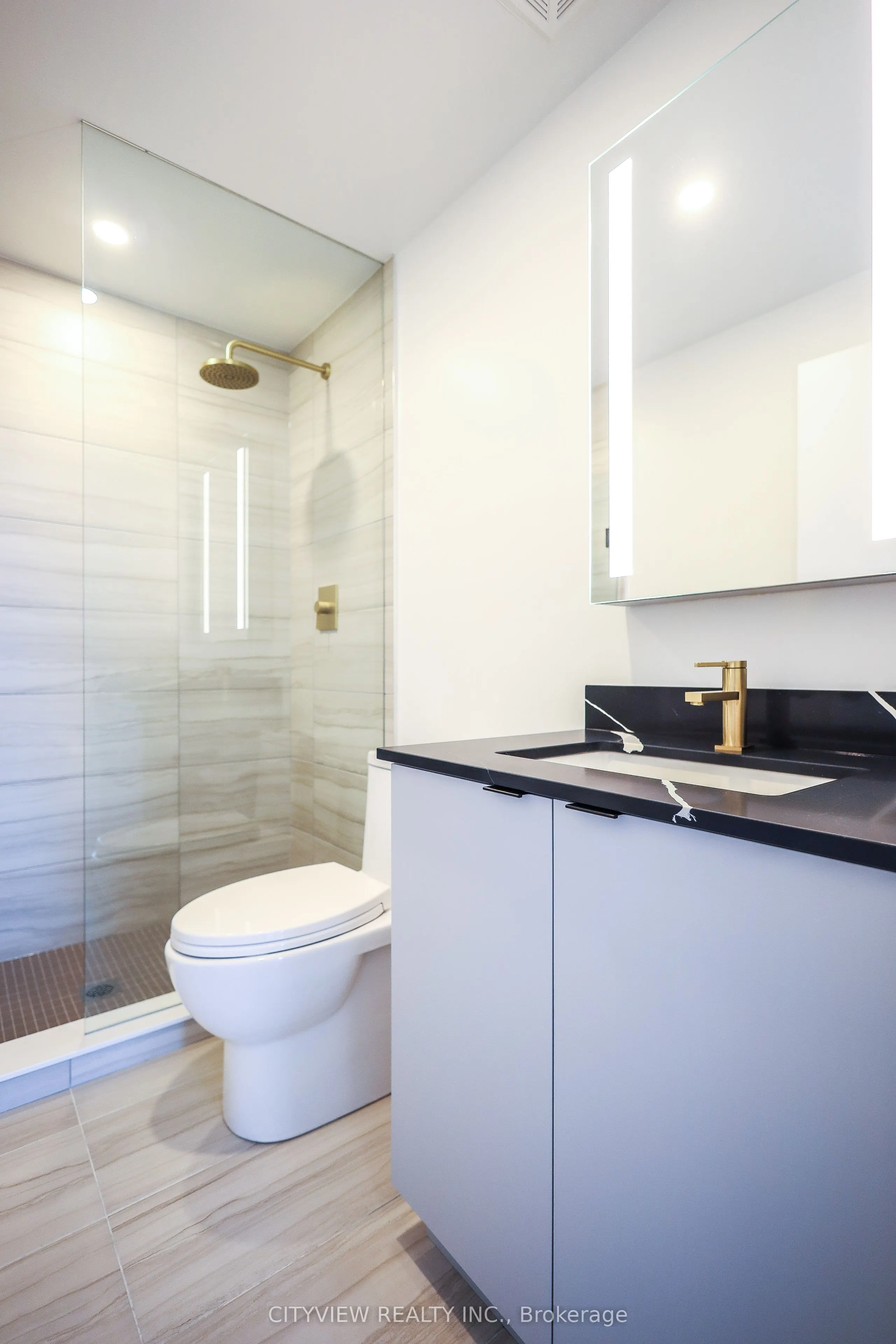 285 Dufferin Street #1402