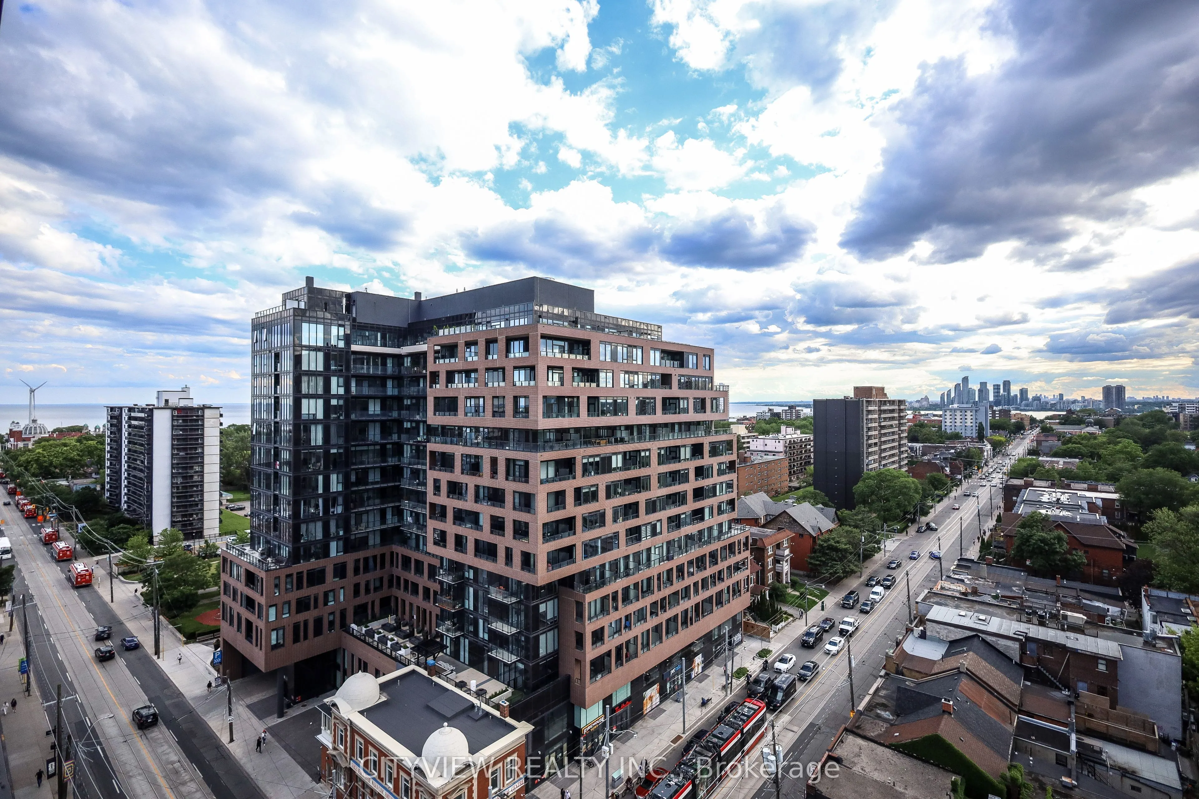285 Dufferin Street #1121