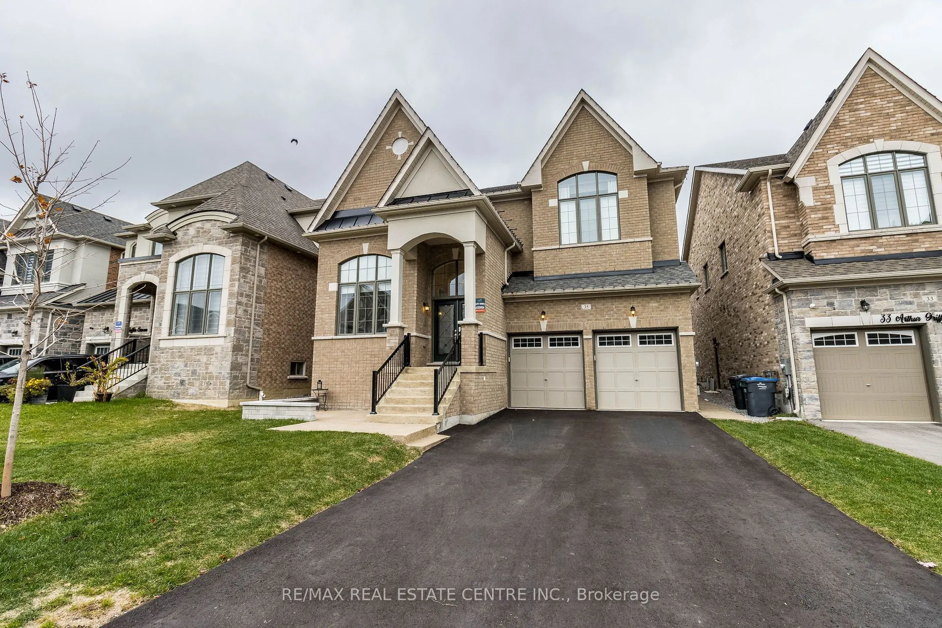 35 Arthur Griffin Crescent