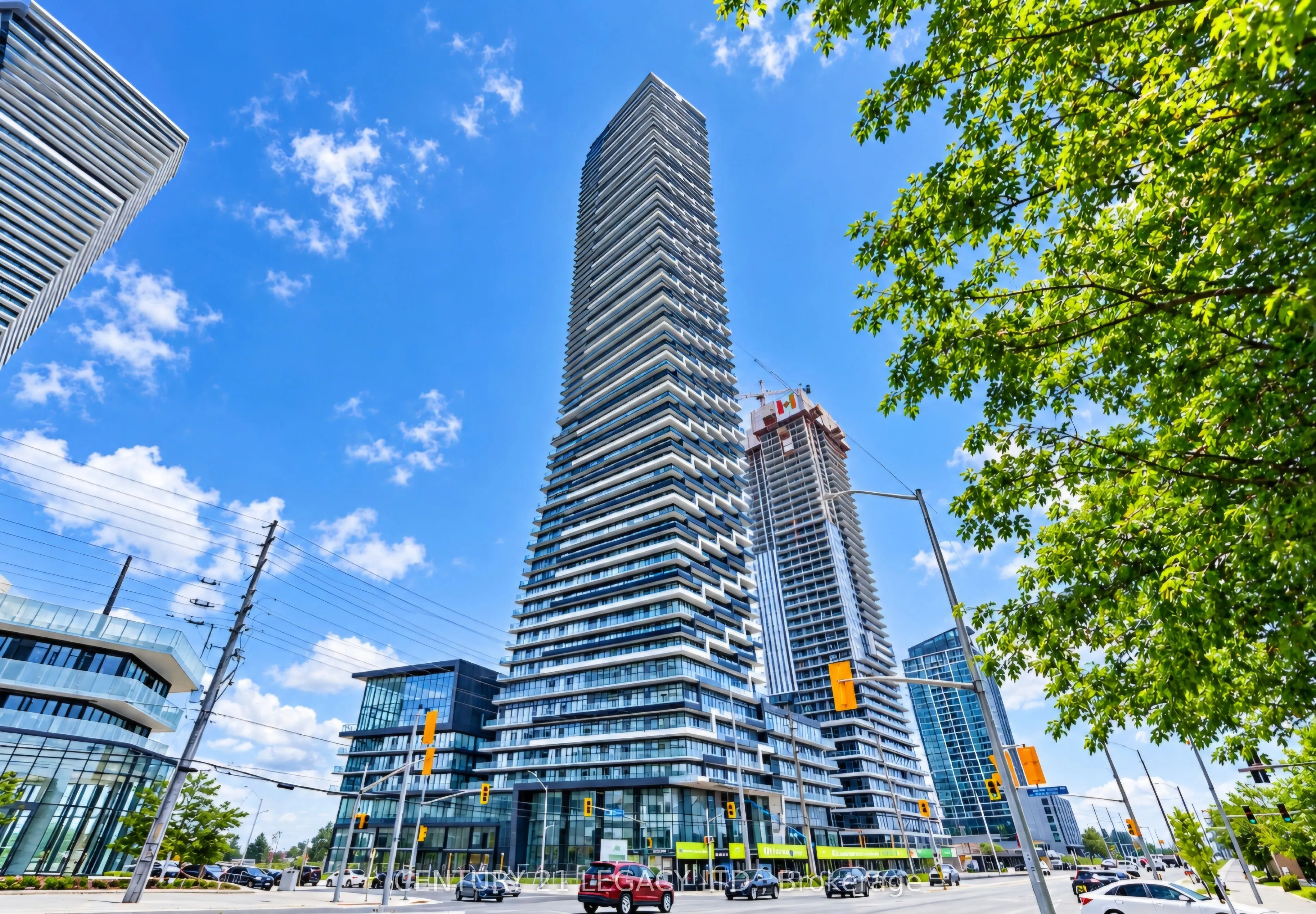 448 Burnhamthorpe Road W #7505
