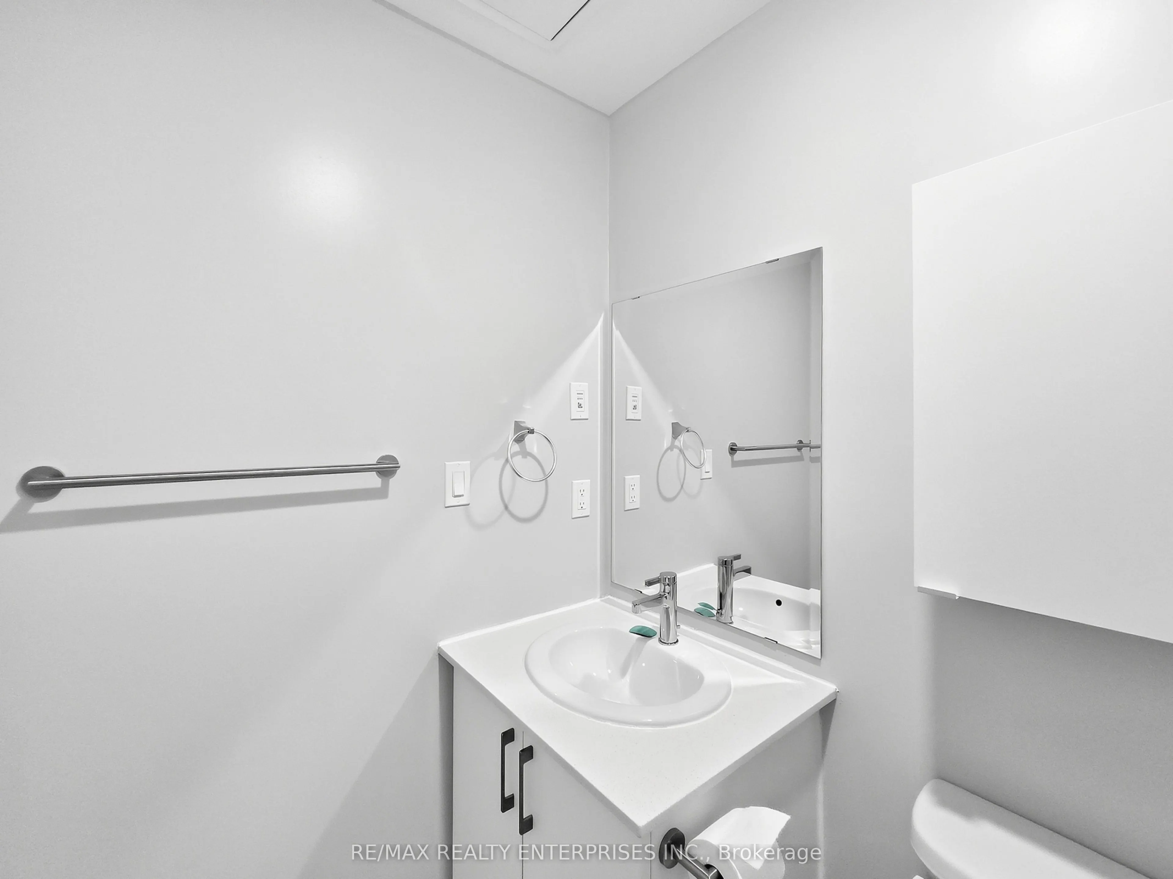 1145 Journeyman Lane #123