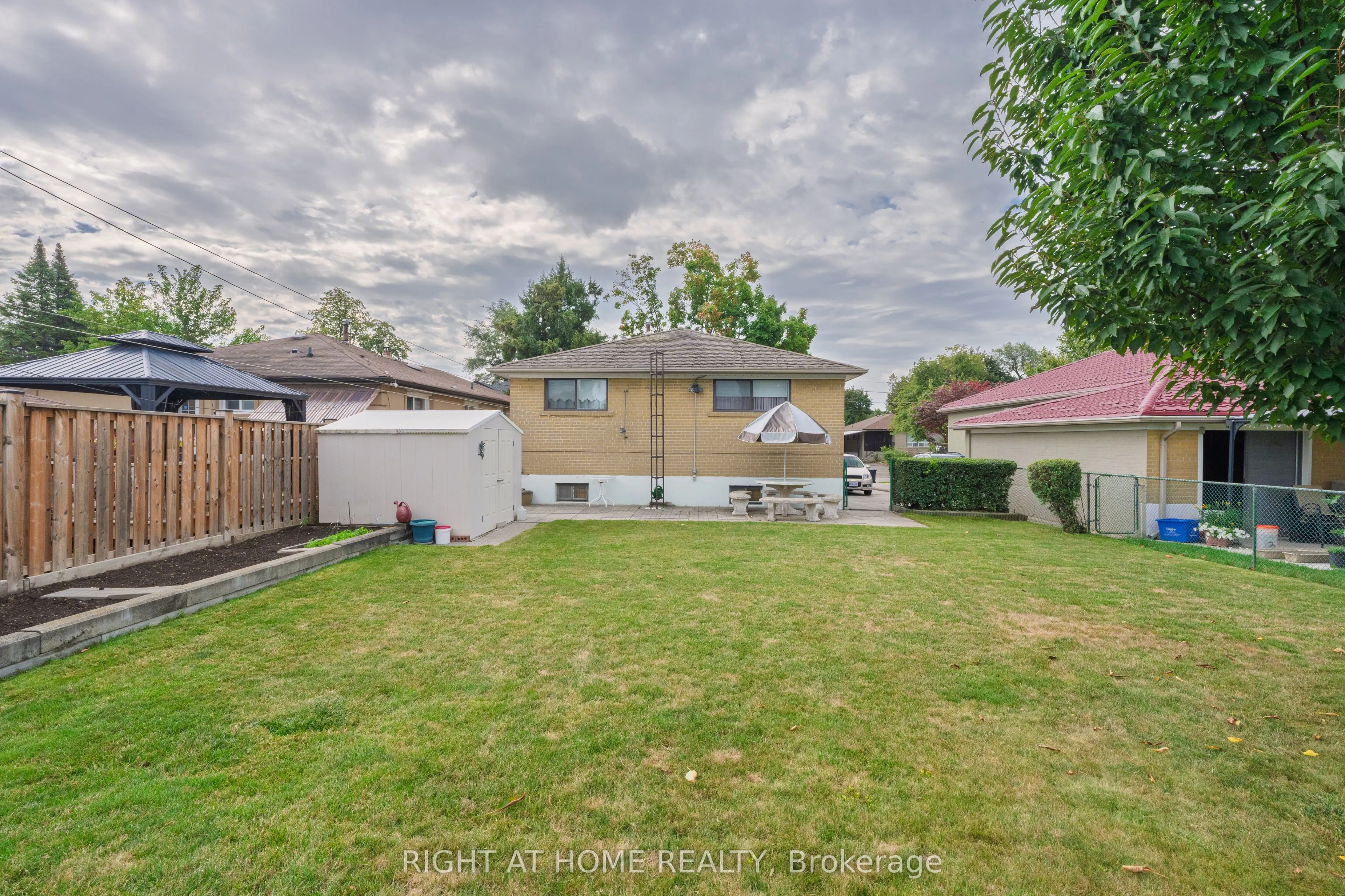 22 Monterrey Drive