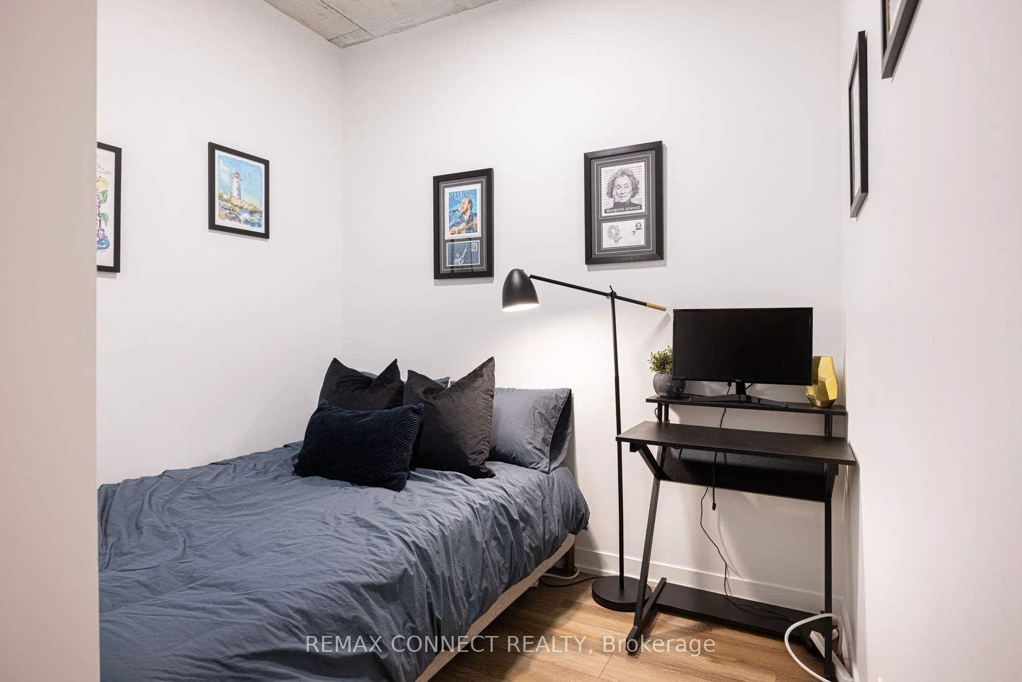 1808 St. Clair Avenue W #304