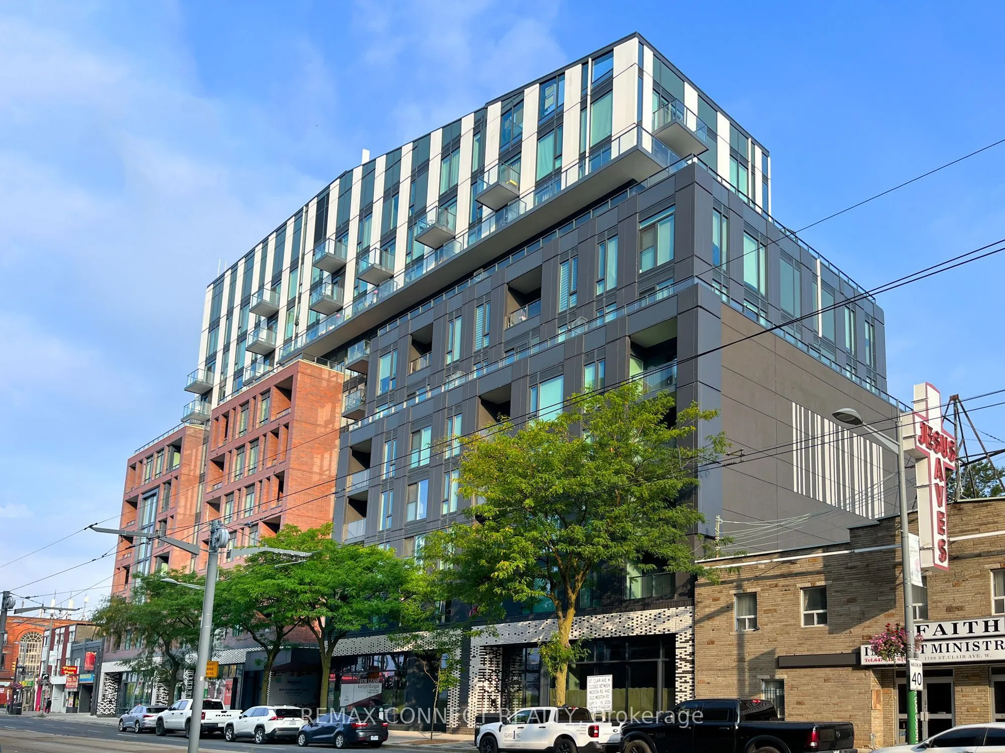 1808 St. Clair Avenue W #304