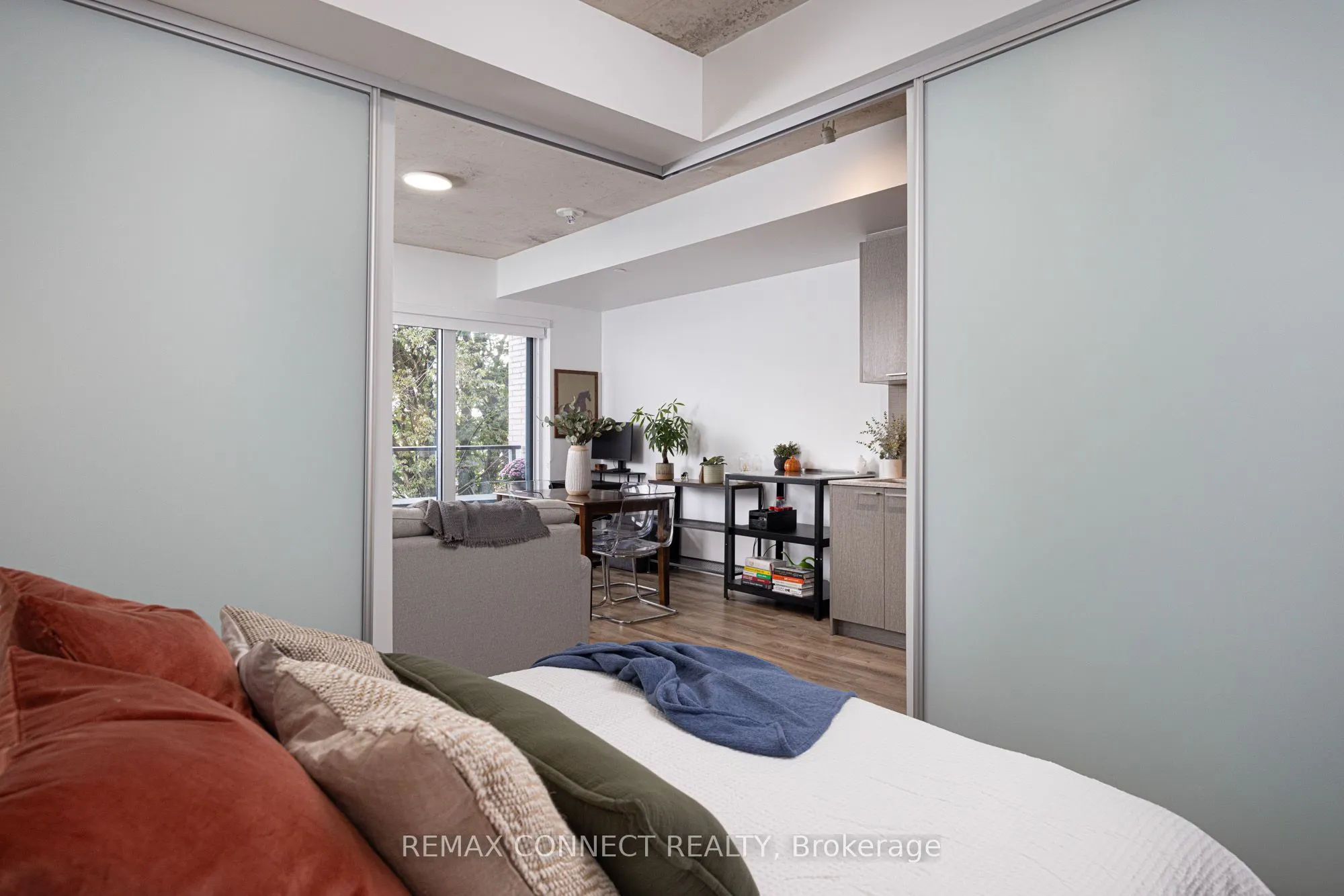 1808 St. Clair Avenue W #304