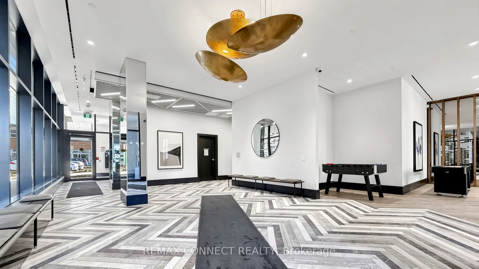 1808 St. Clair Avenue W #304
