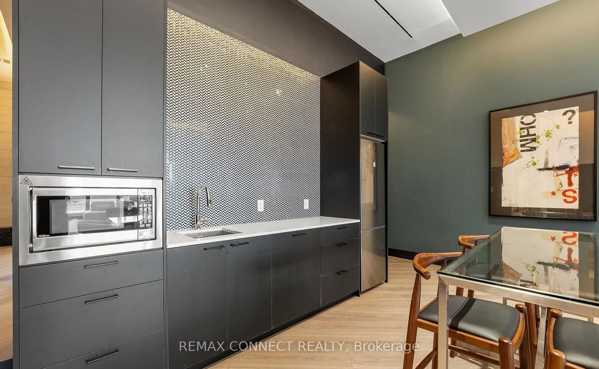 1808 St. Clair Avenue W #304