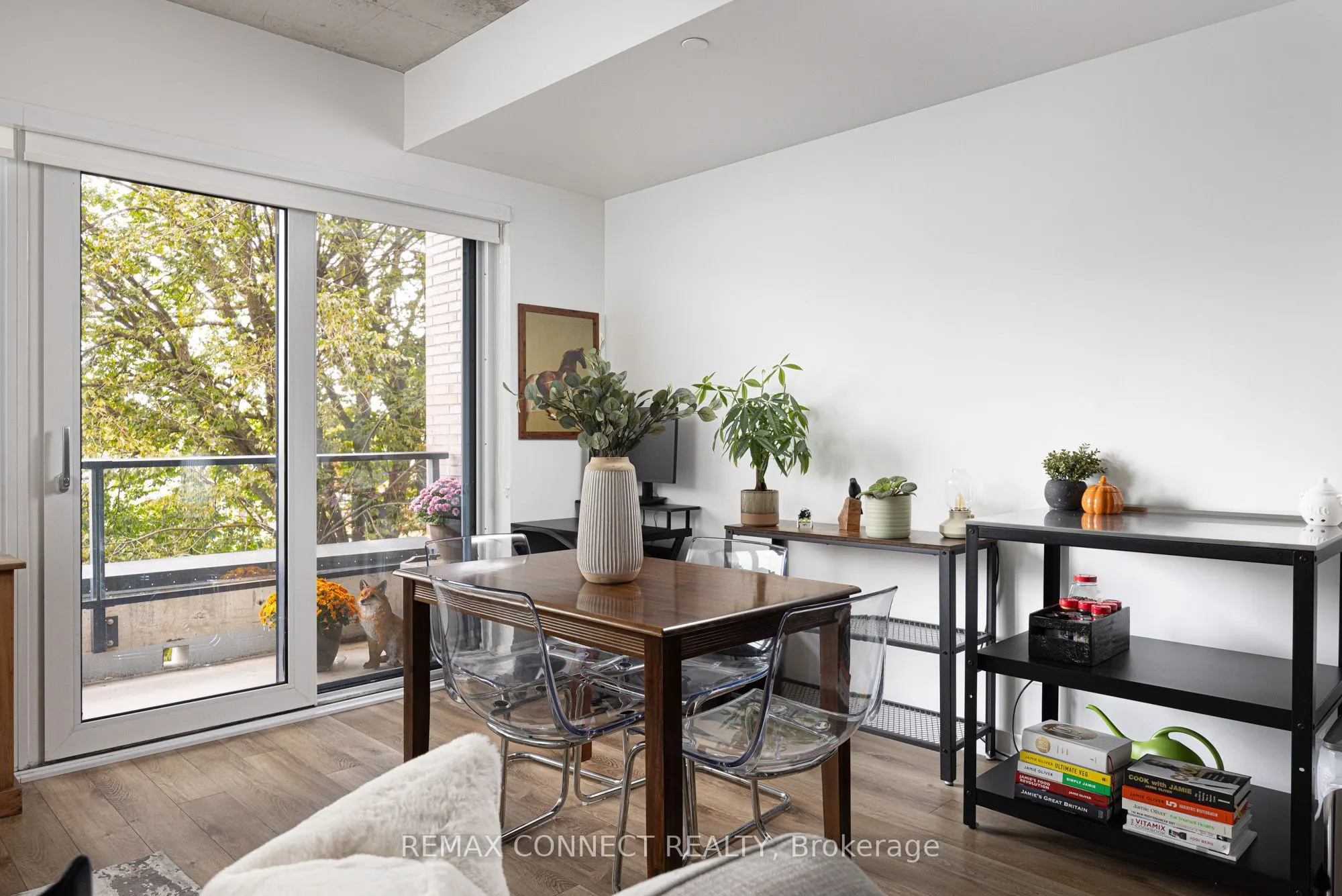1808 St. Clair Avenue W #304