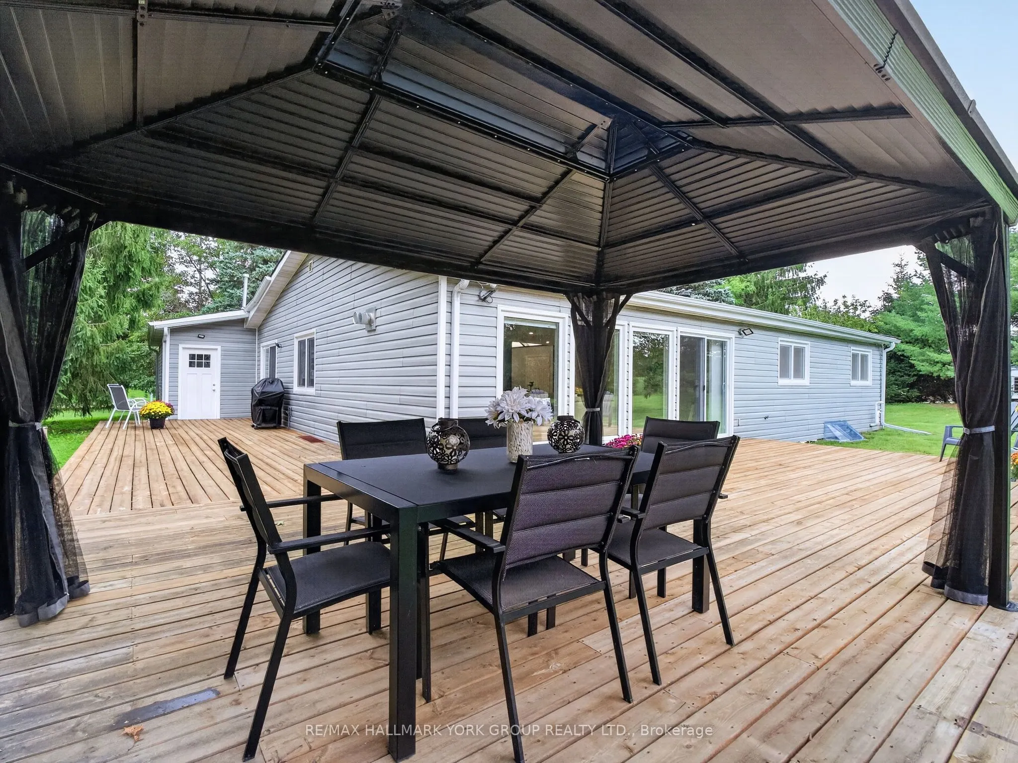 21 Birchview Drive