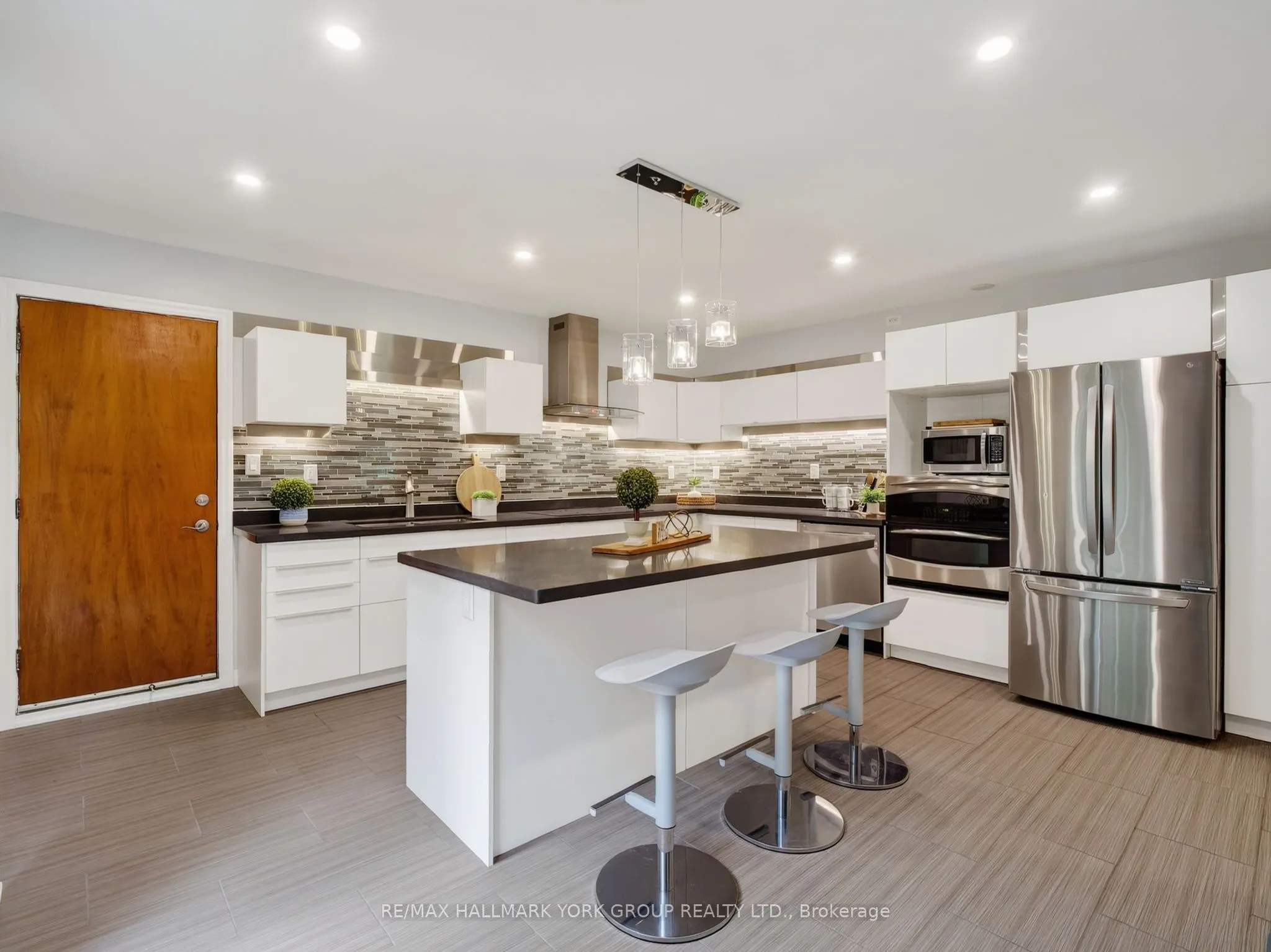 21 Birchview Drive