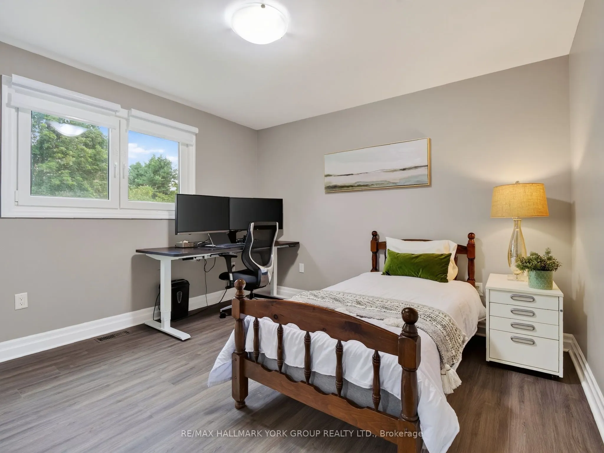 21 Birchview Drive