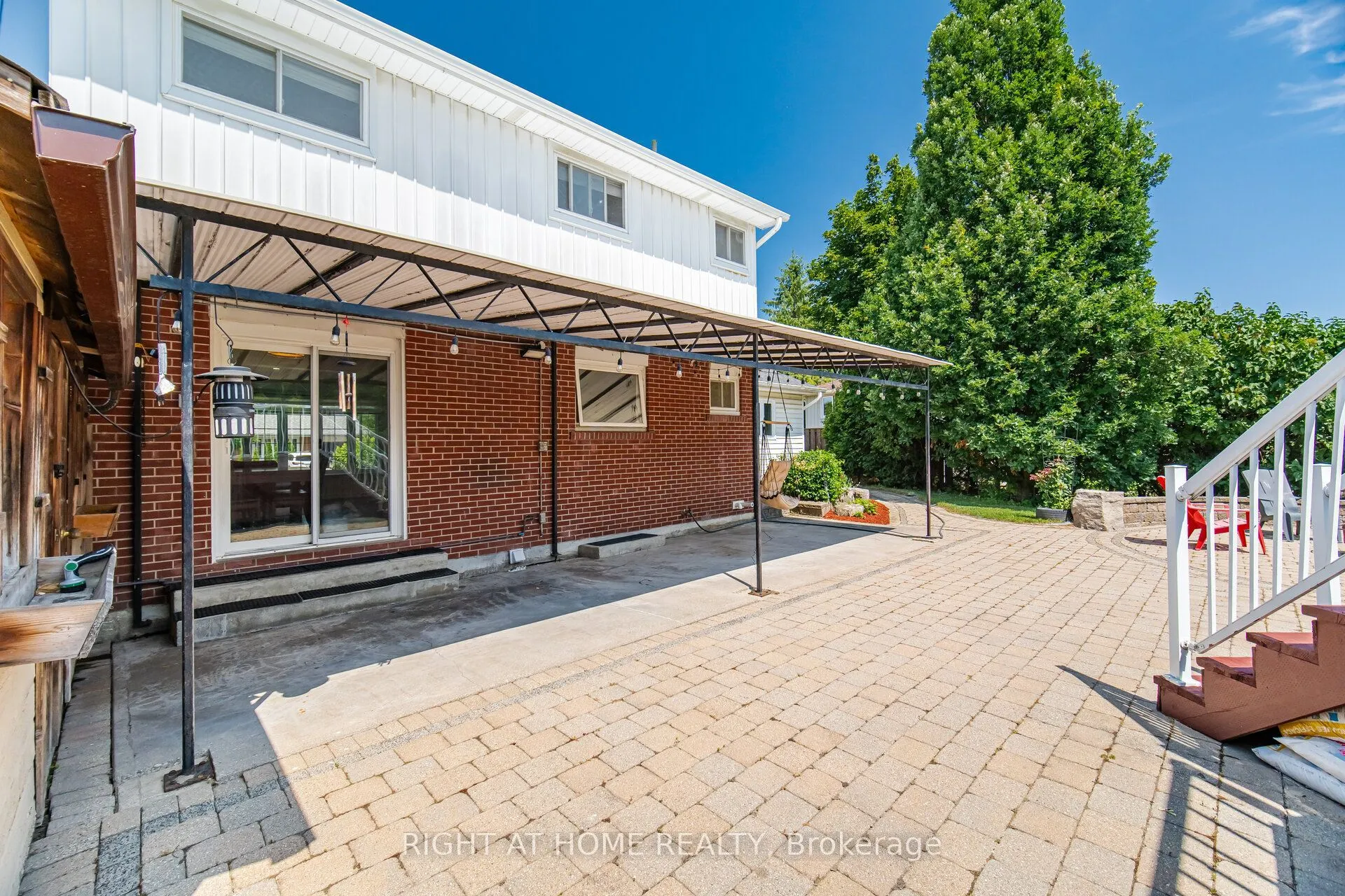 4 Rosefield Drive