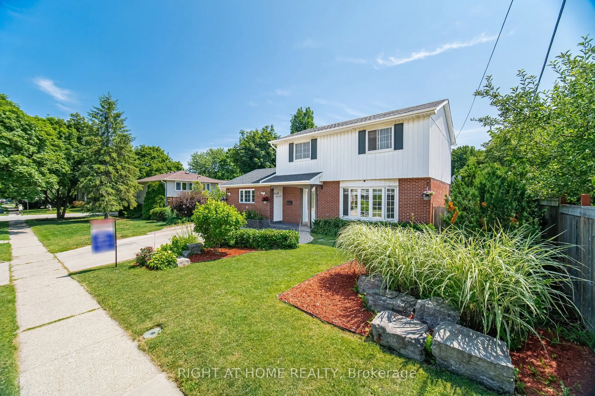 4 Rosefield Drive