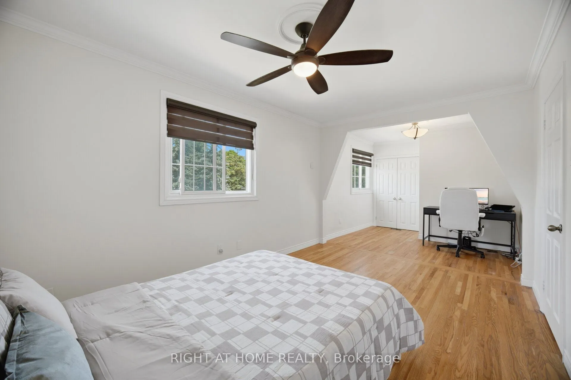 4 Rosefield Drive