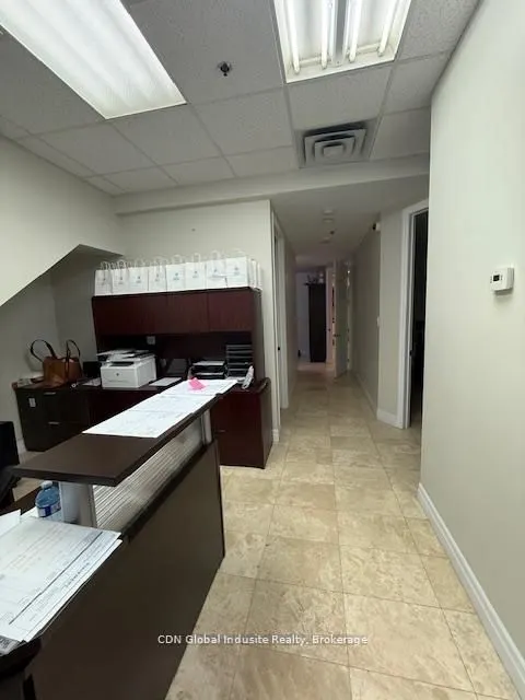 1060 Britannia Road E #20