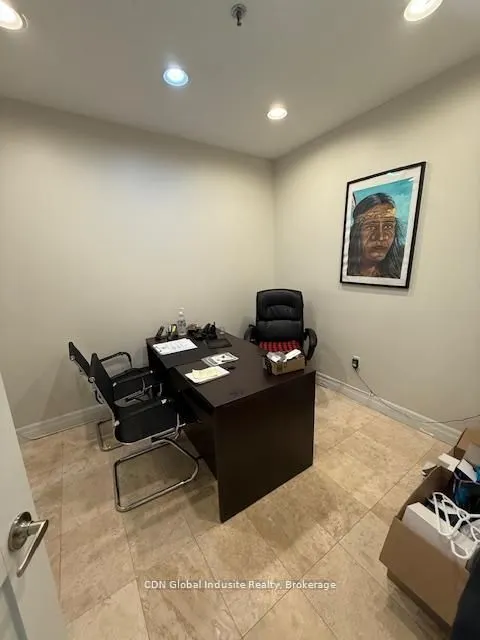 1060 Britannia Road E #20