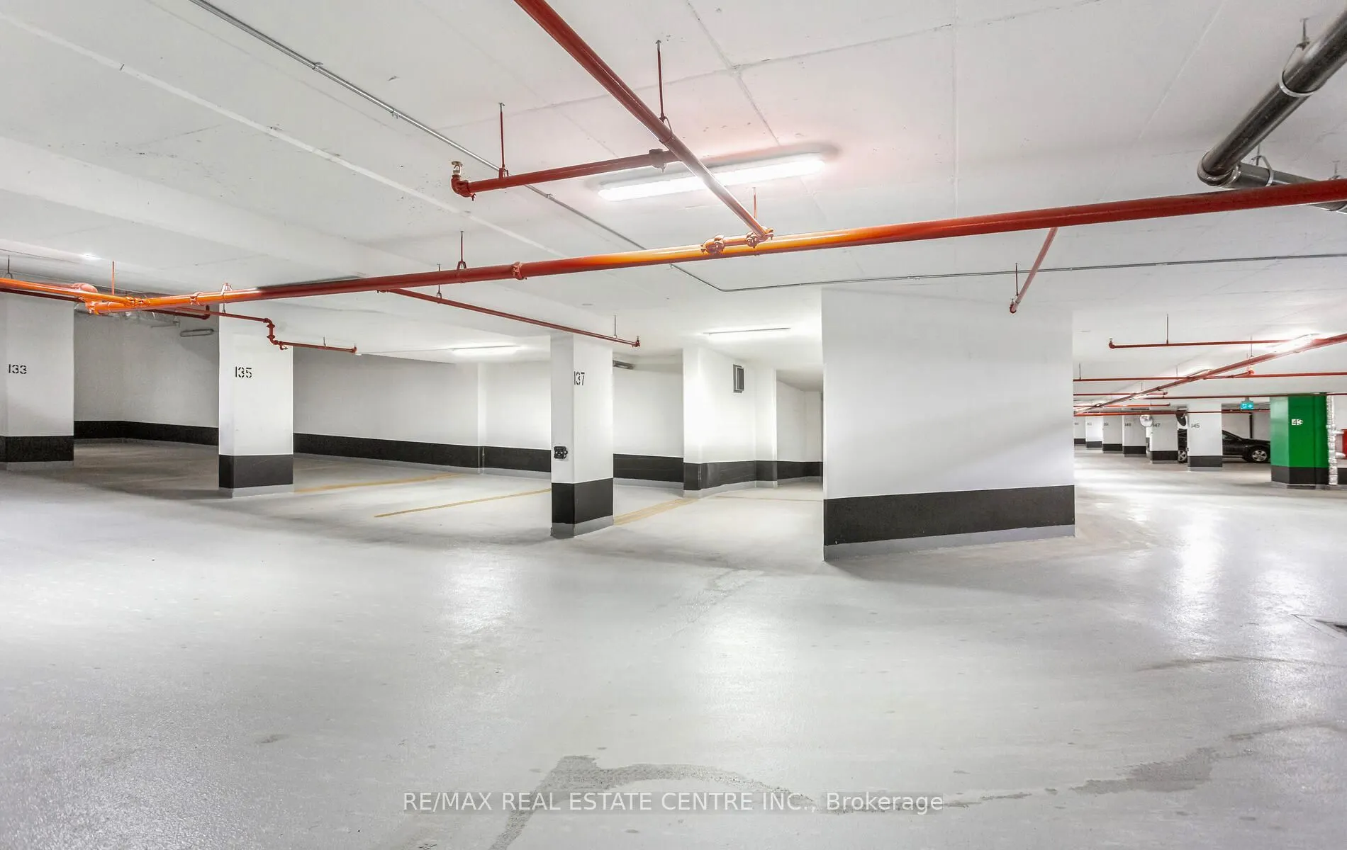 204 Burnhamthorpe Road E #1307