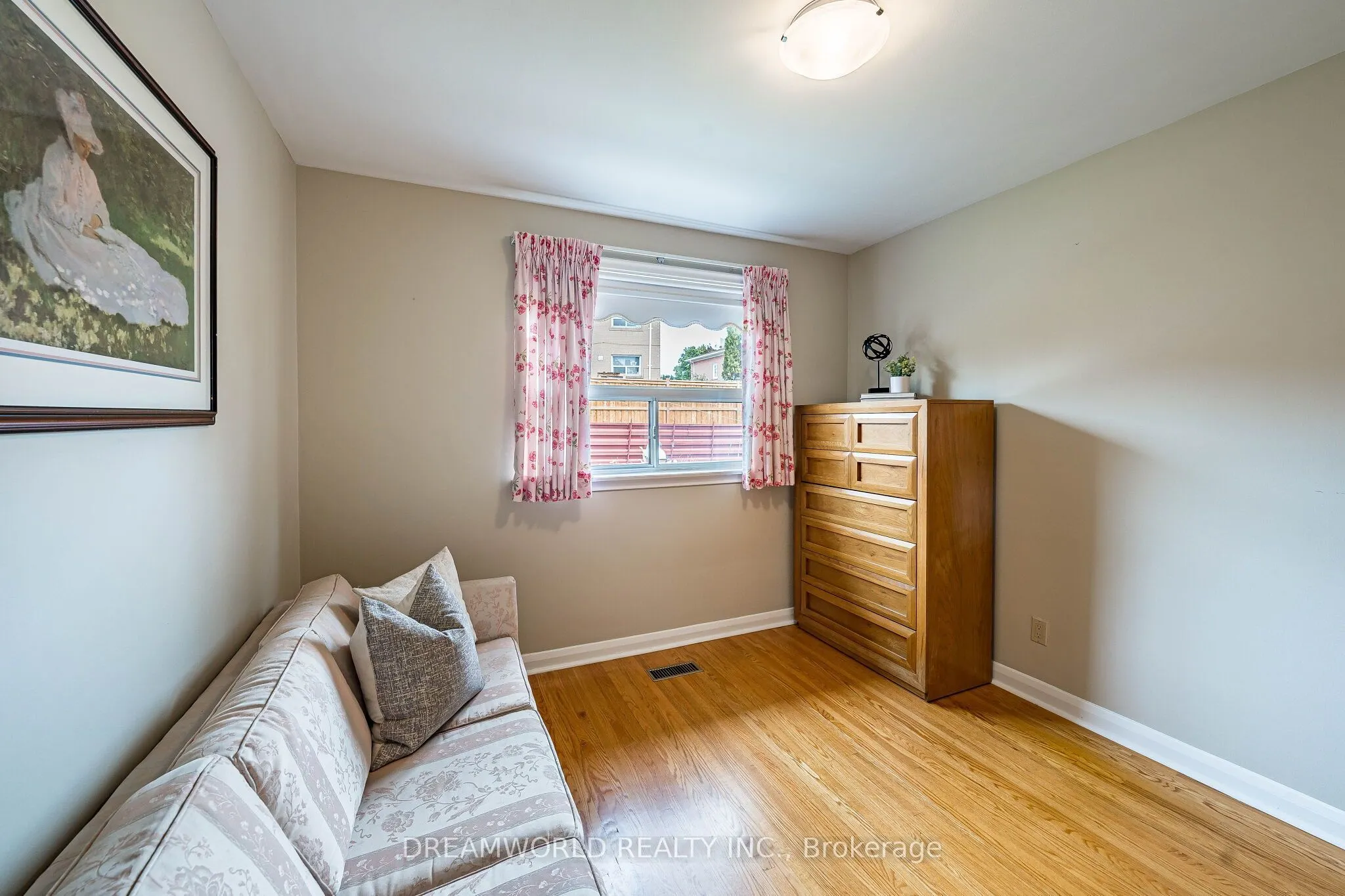 28 Rabton Court