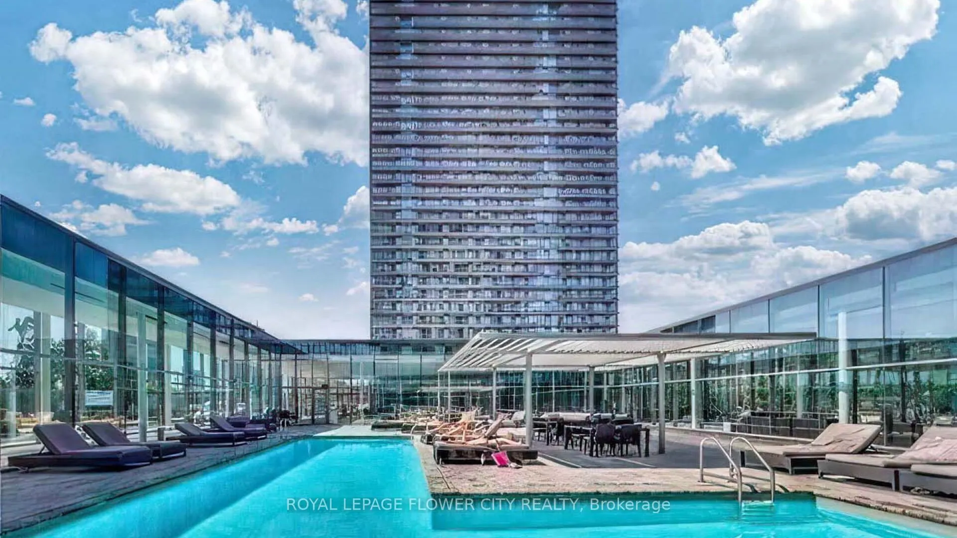105 The Queensway Avenue #415