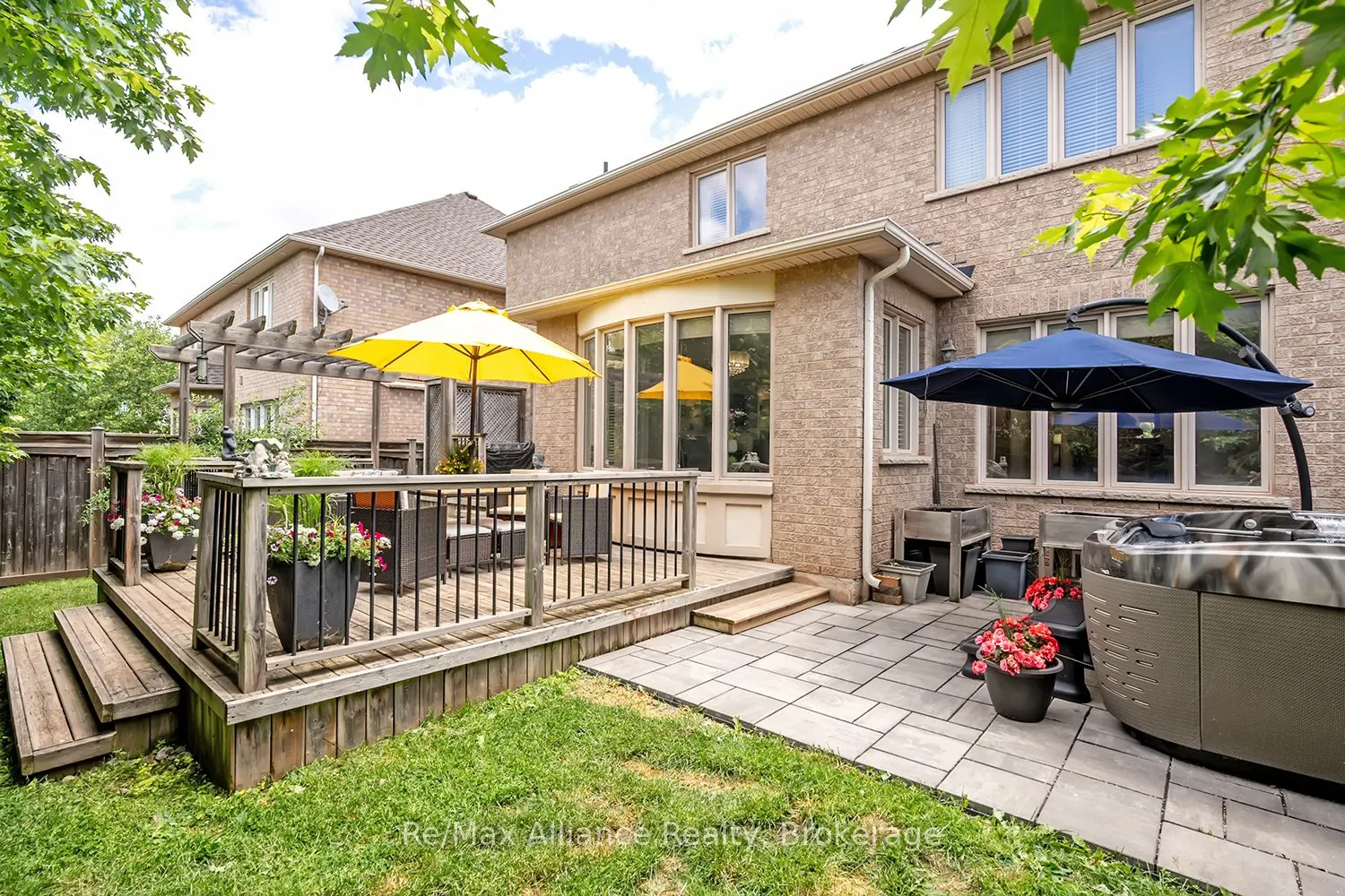 1367 Arrowhead Road