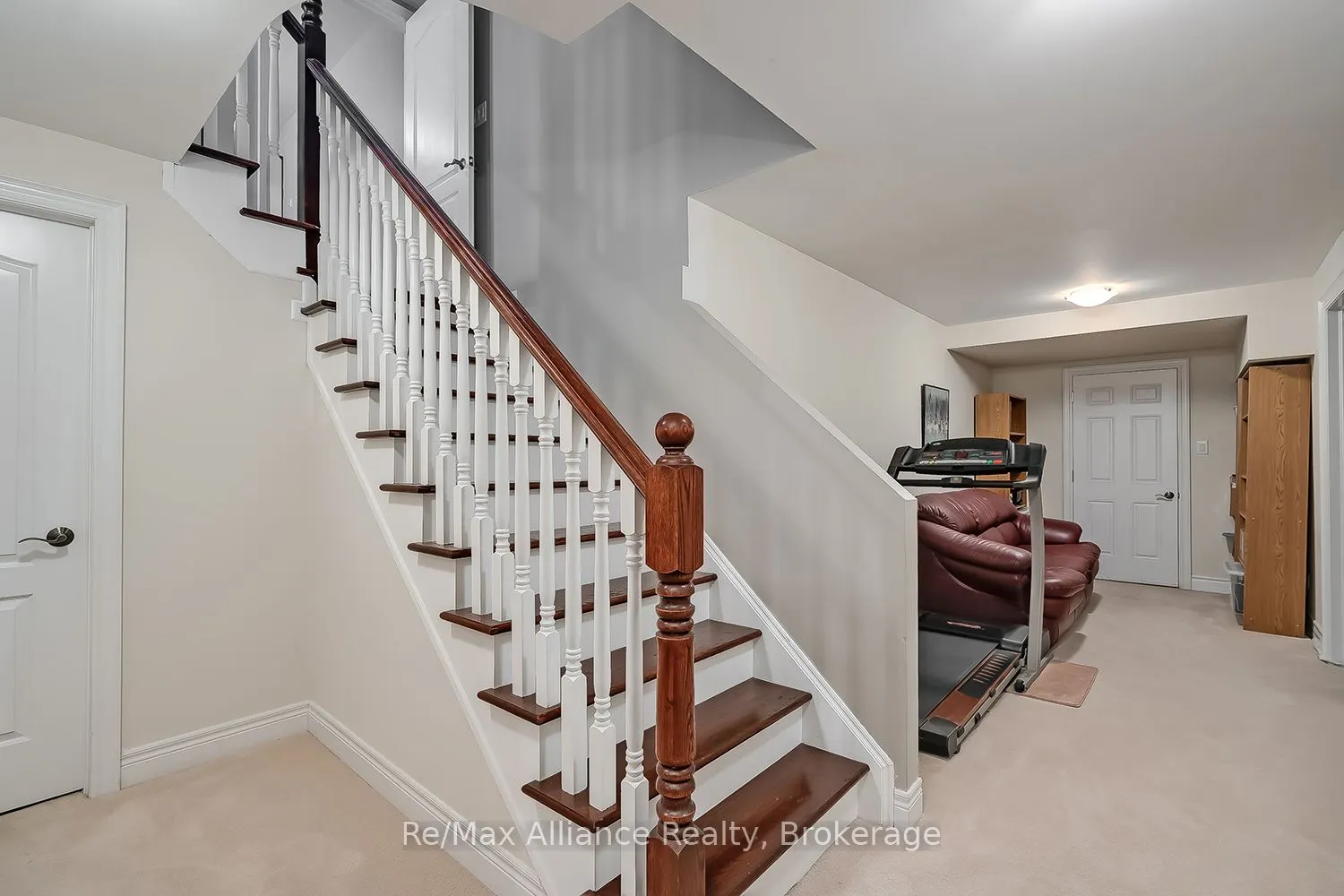 1367 Arrowhead Road