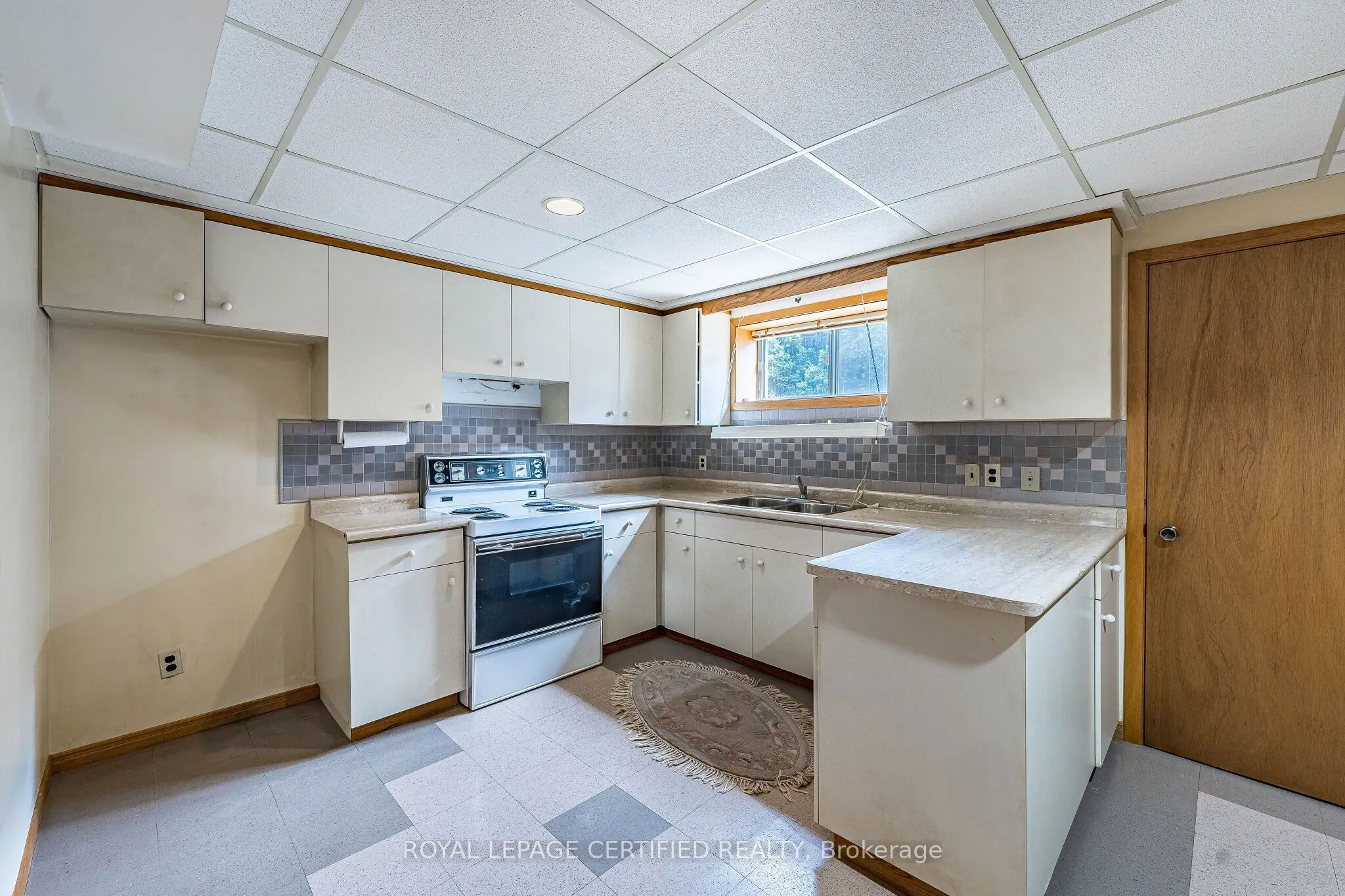1554 Goldmar Drive