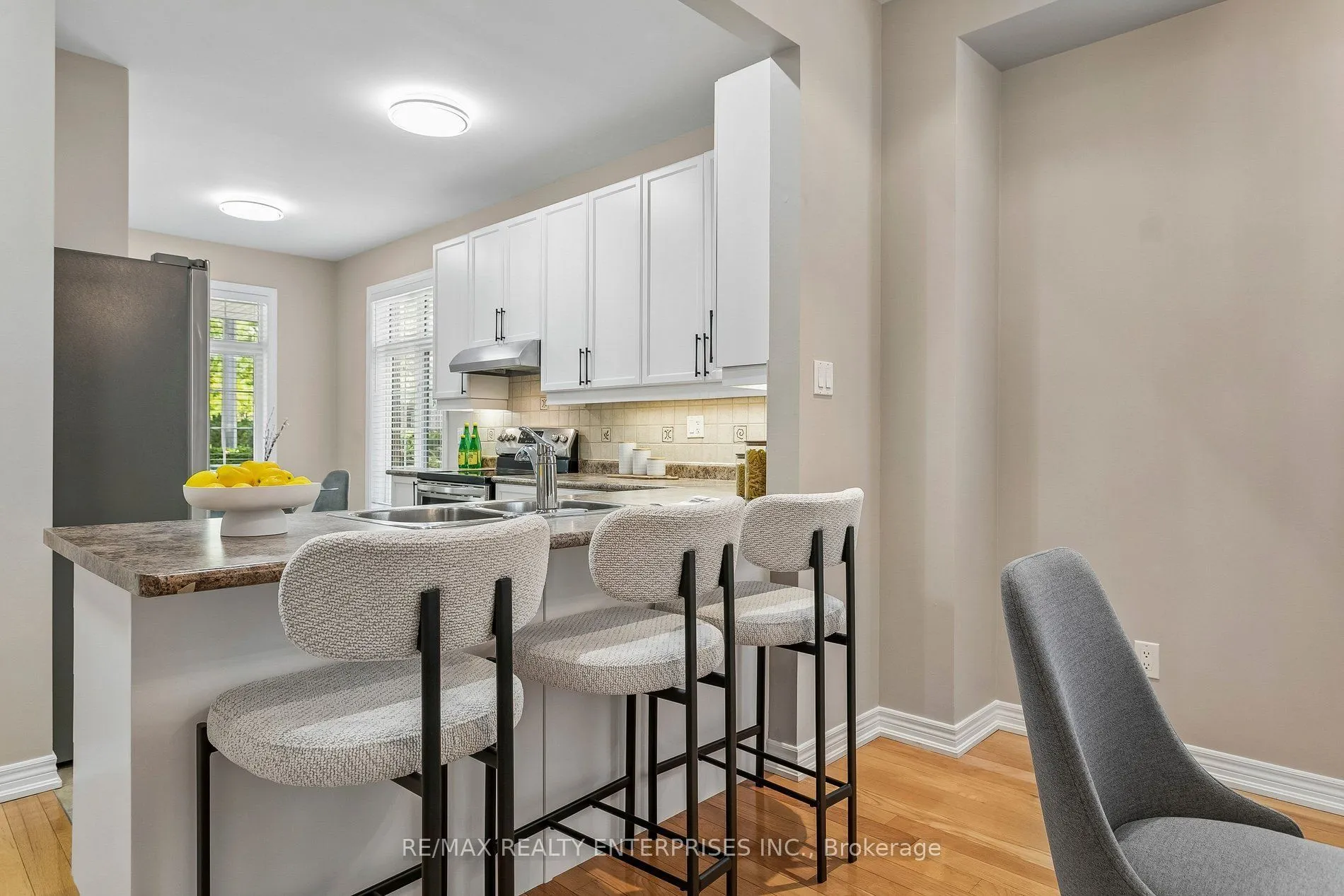 1633 Northmount Avenue #39