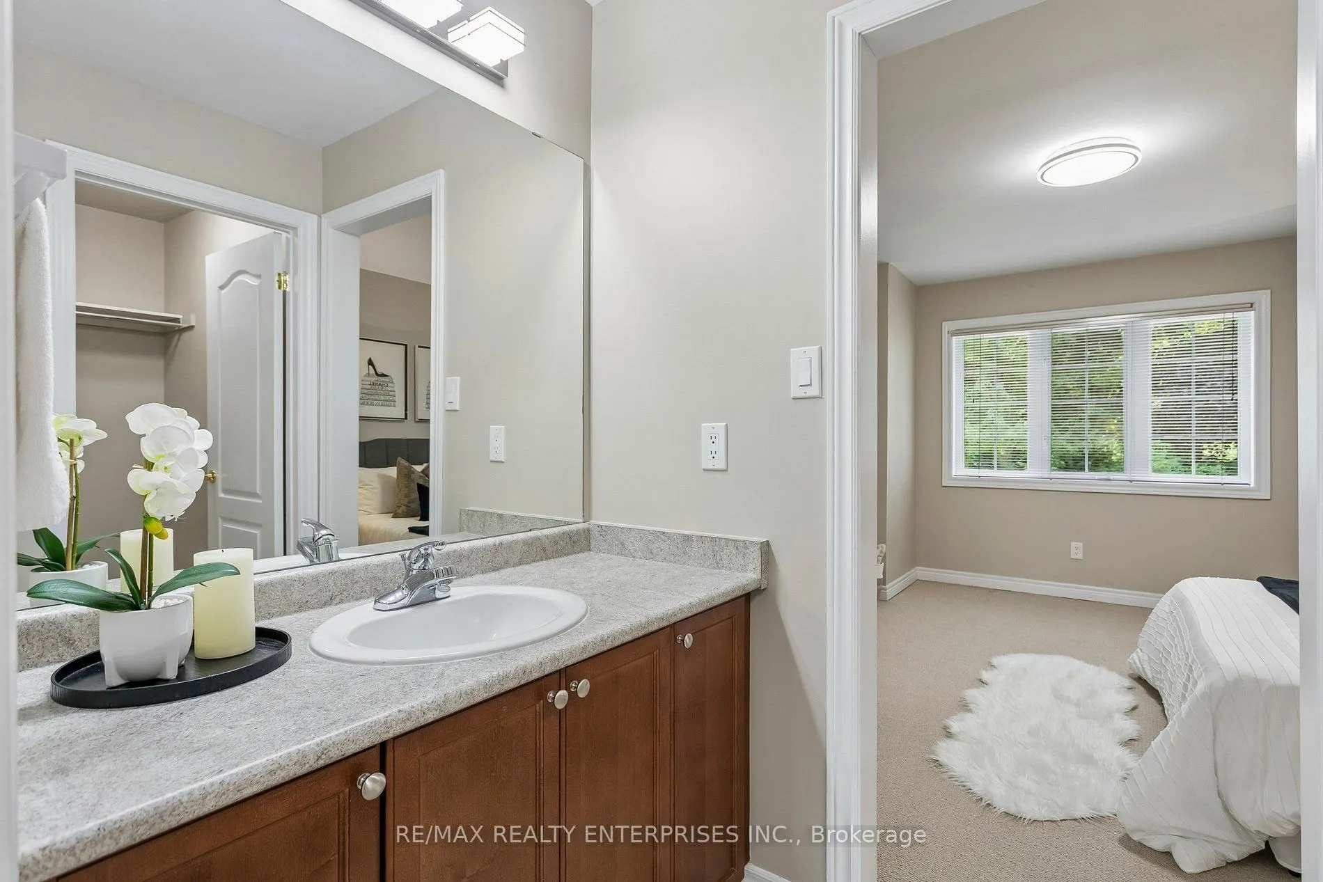 1633 Northmount Avenue #39