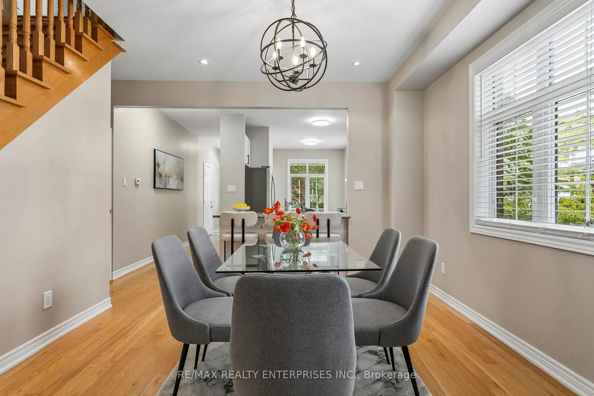 1633 Northmount Avenue #39