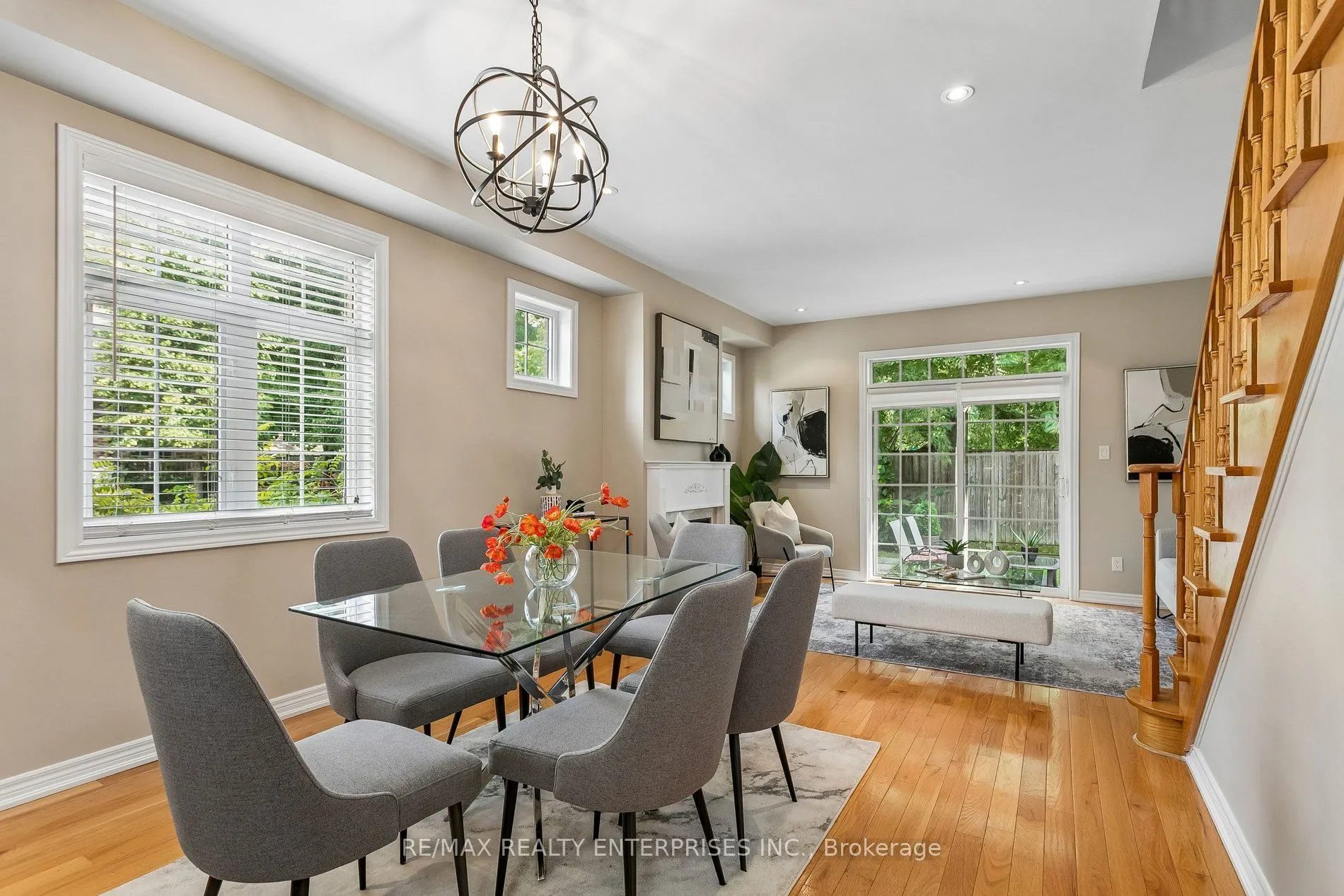 1633 Northmount Avenue #39
