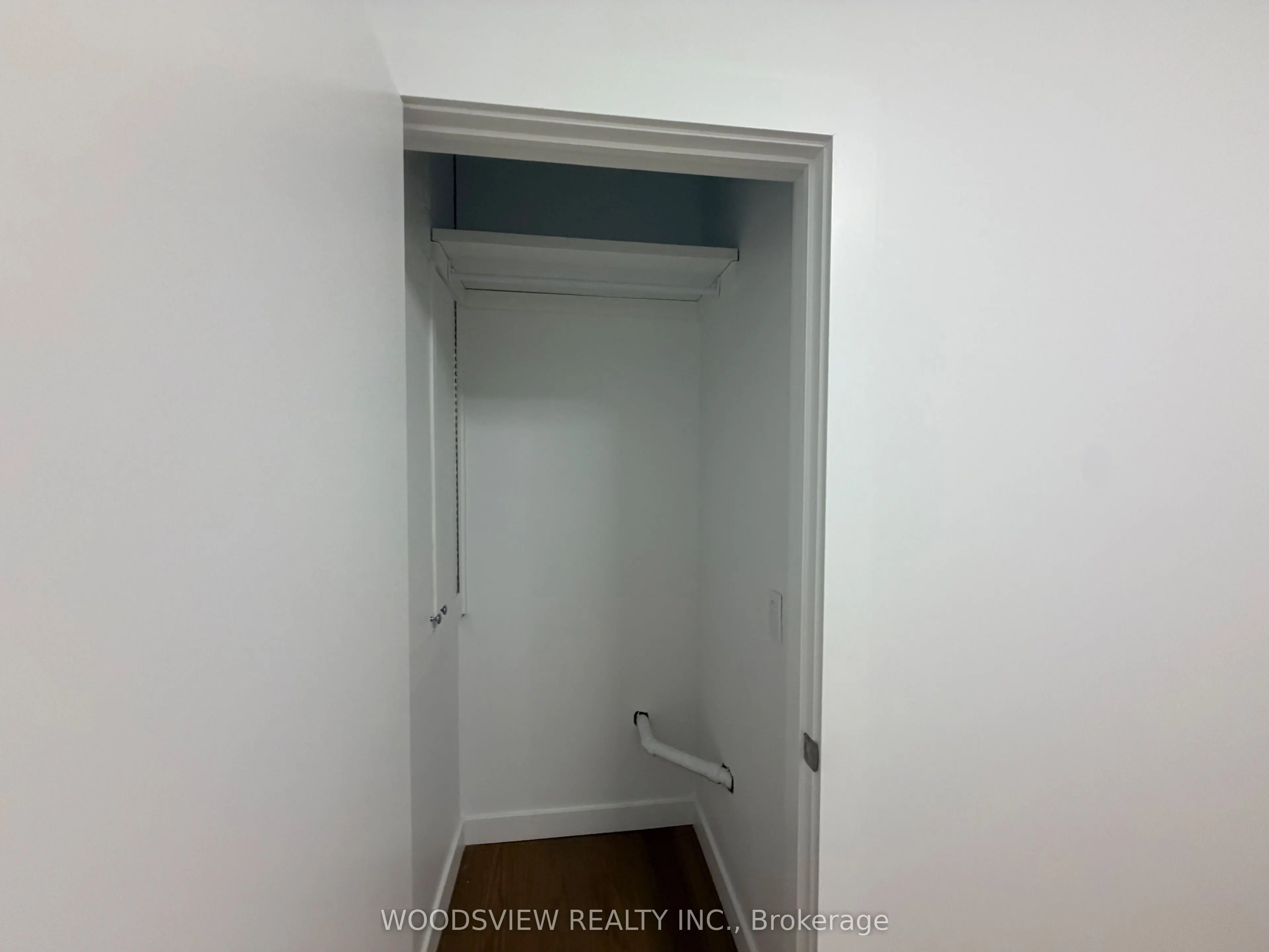 152 Medland Street #Lower