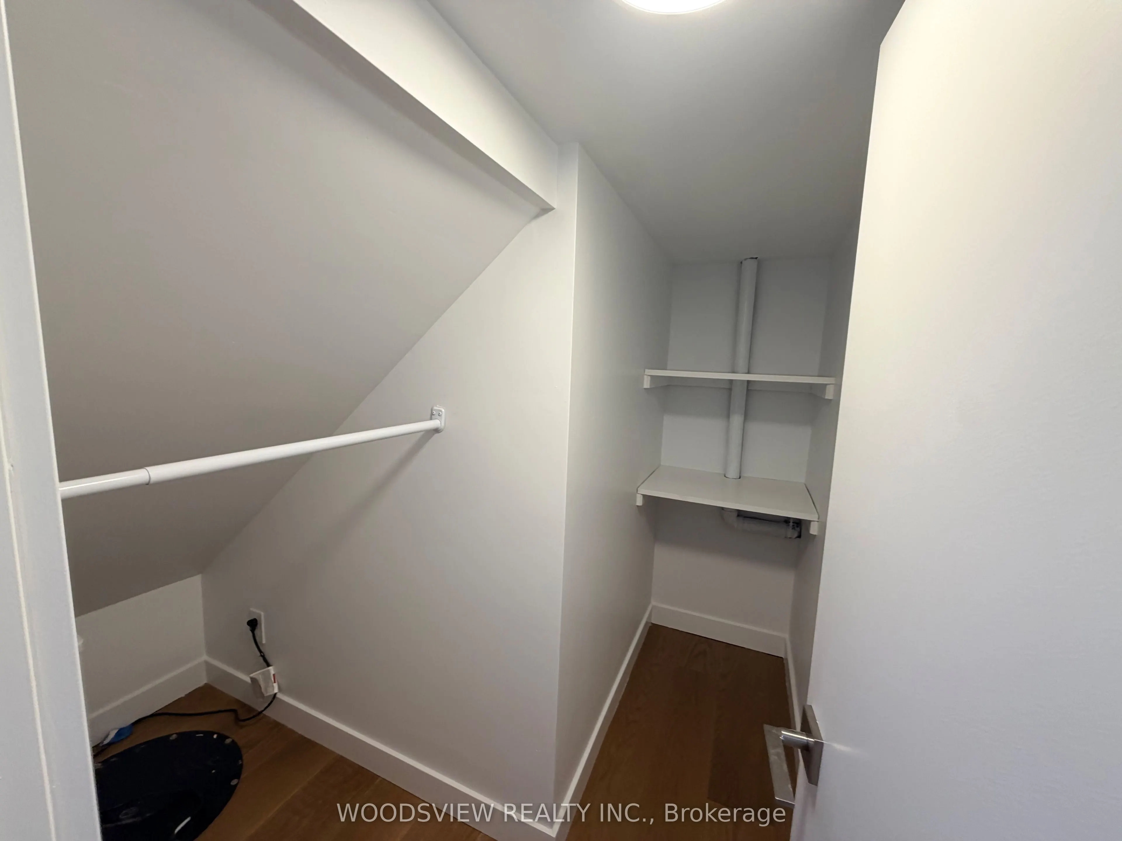 152 Medland Street #Lower