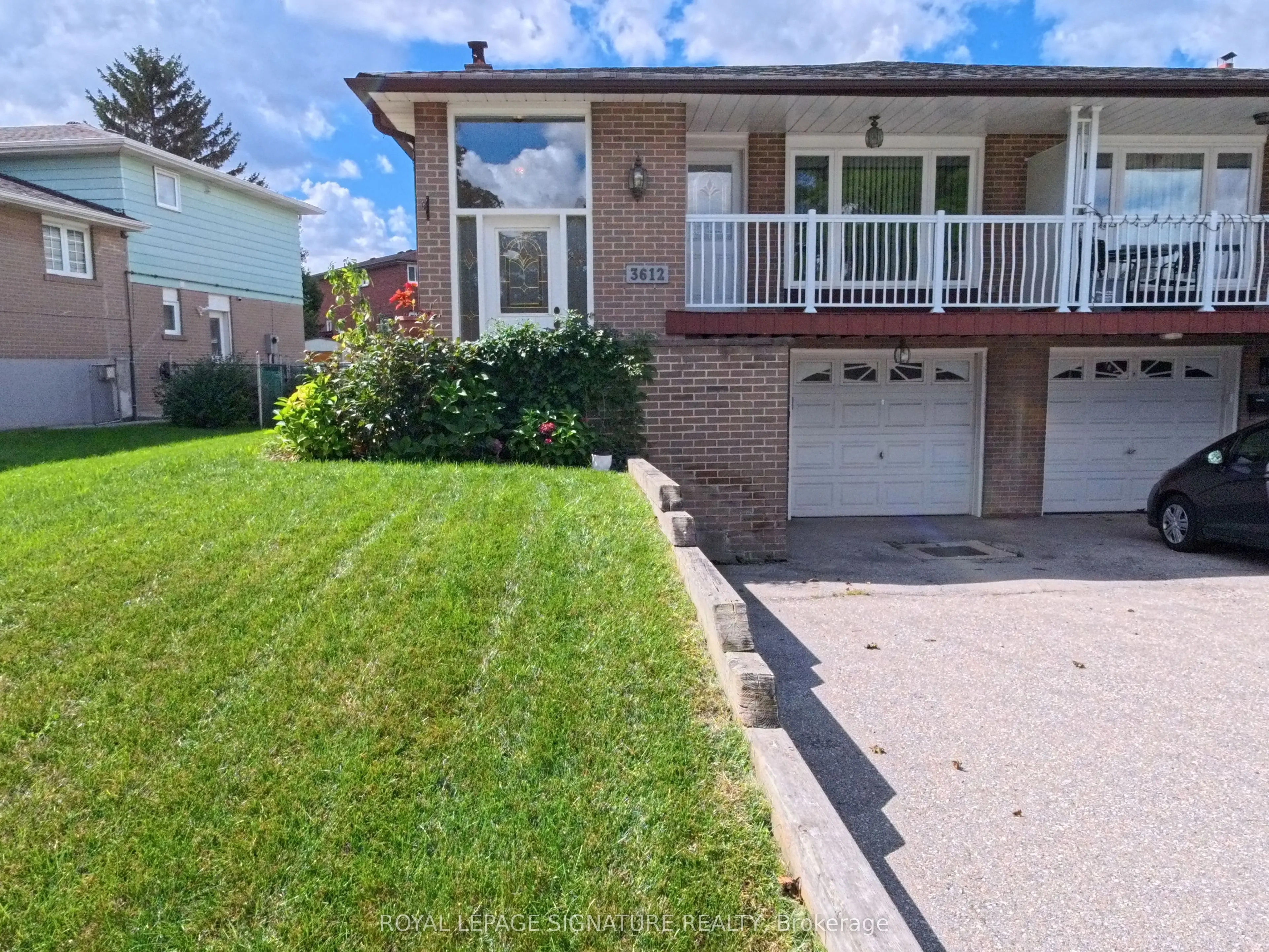 3612 Birchmeadow Crescent