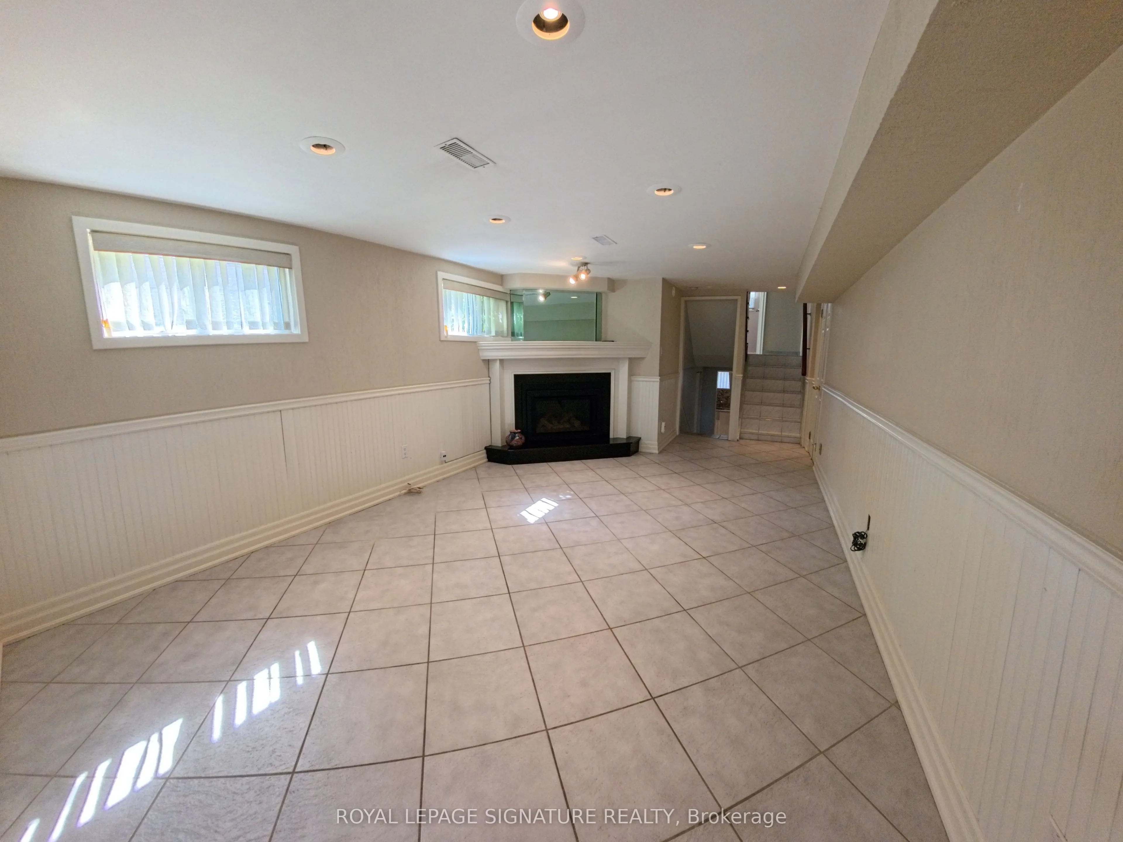 3612 Birchmeadow Crescent