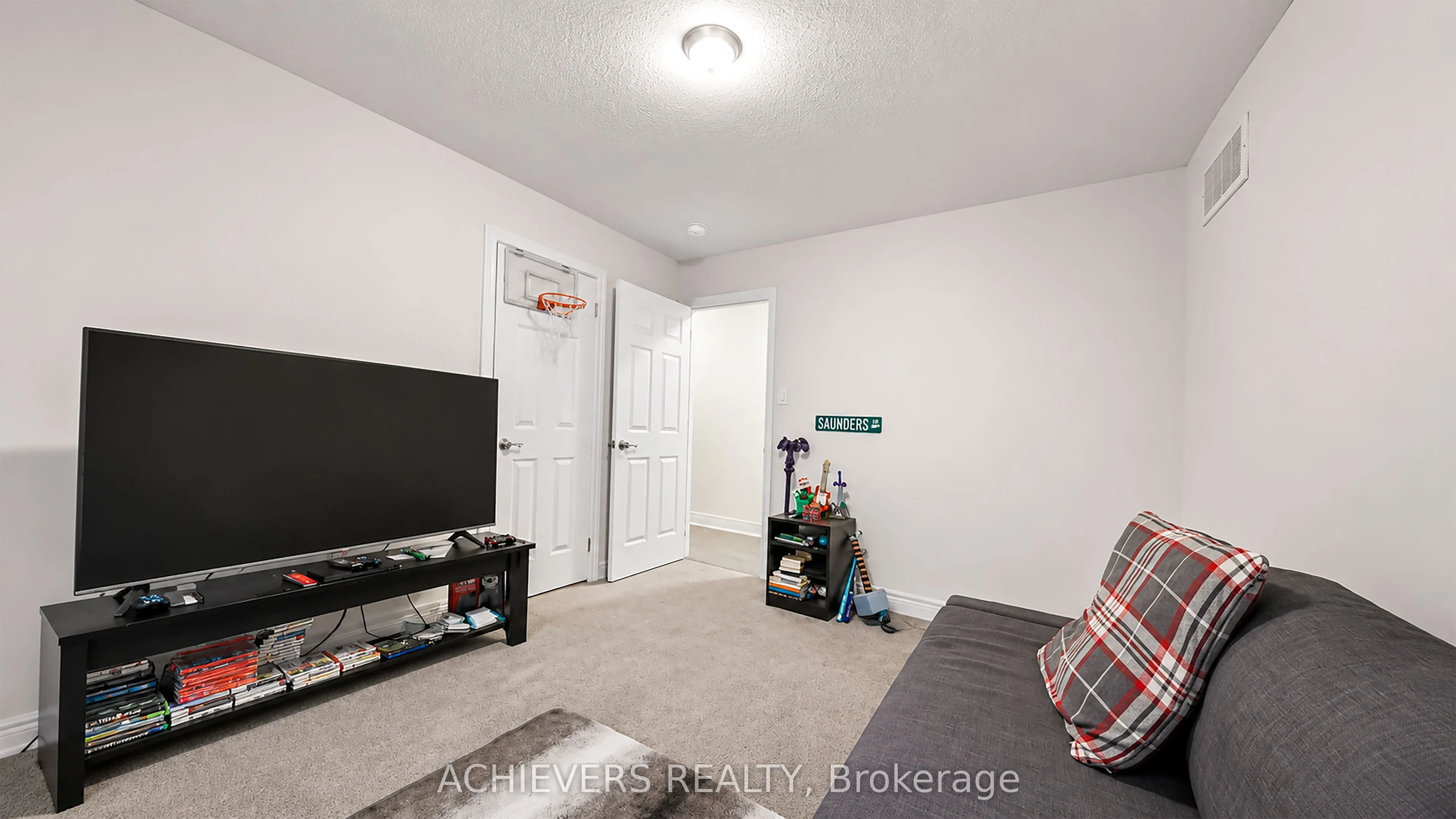 52 Branigan Crescent