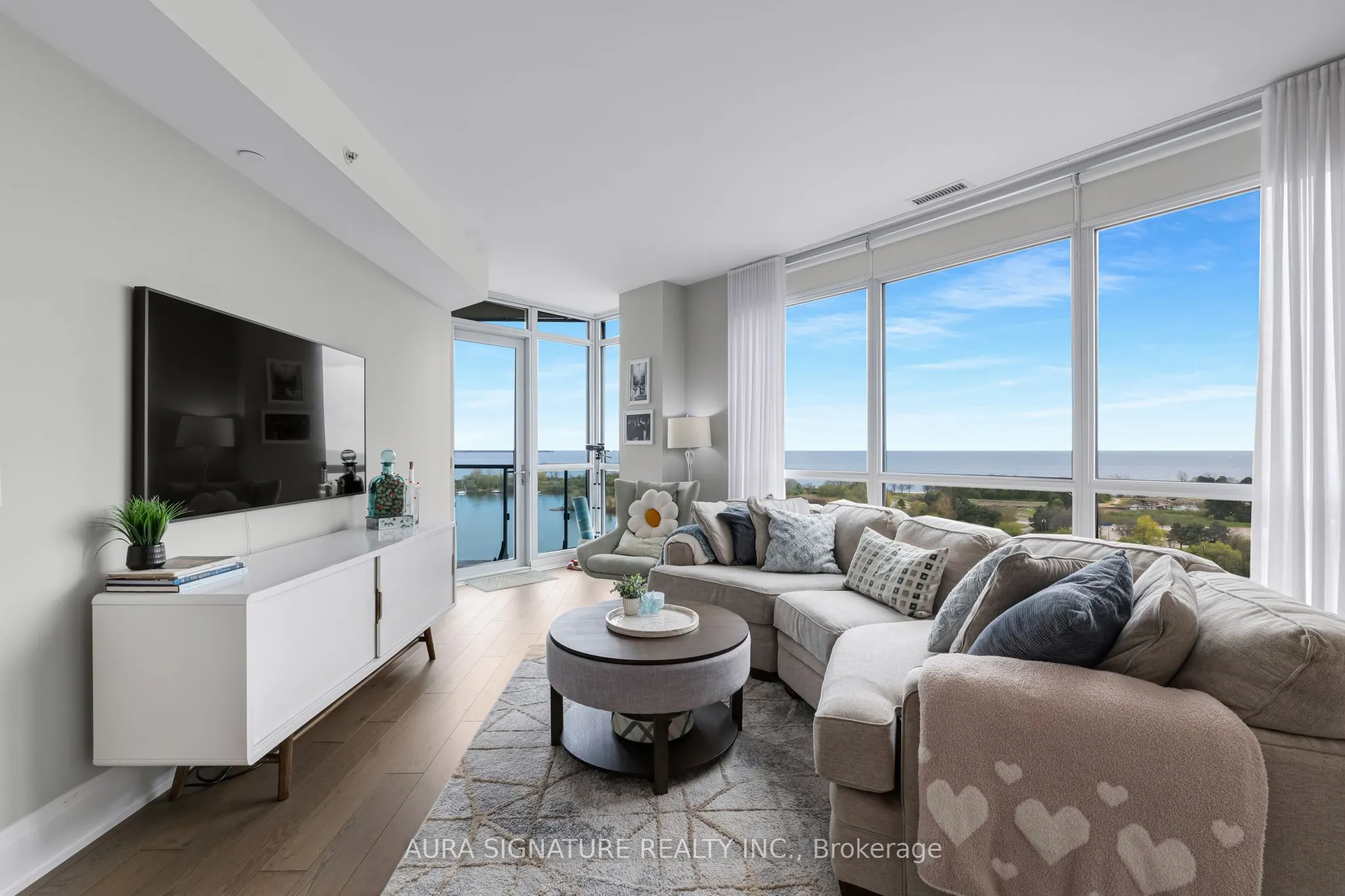 59 Annie Craig Drive #1004