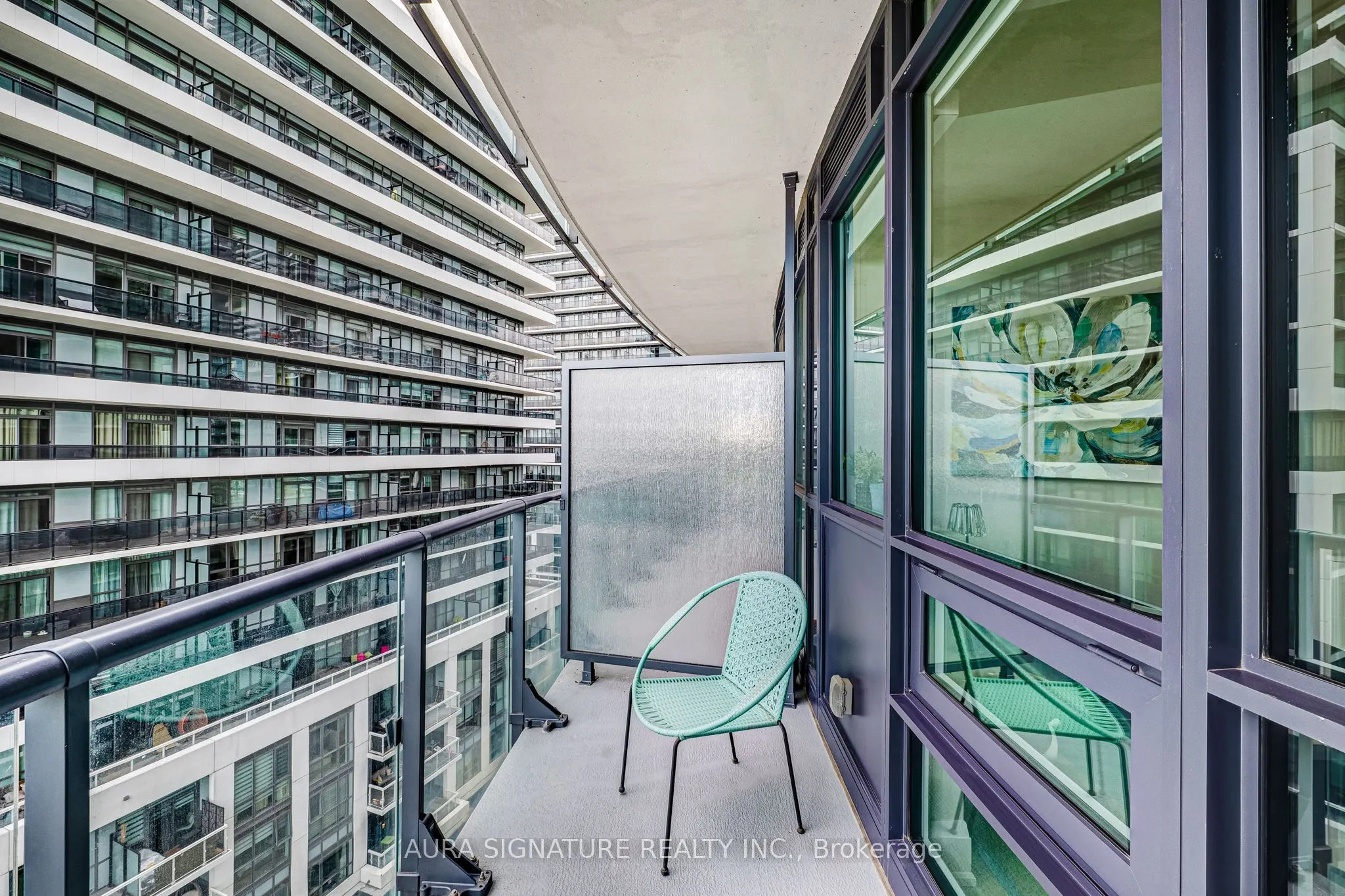 59 Annie Craig Drive #1004