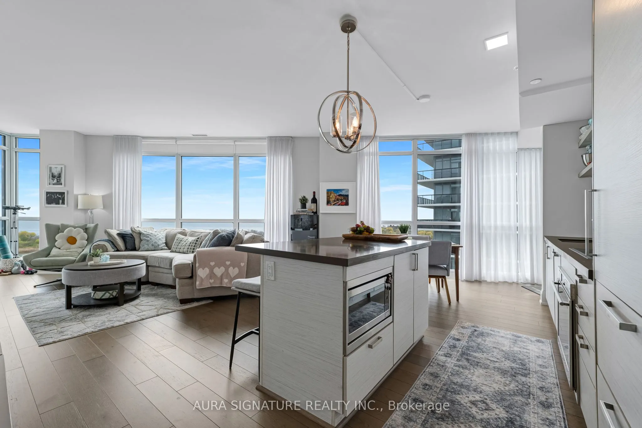 59 Annie Craig Drive #1004