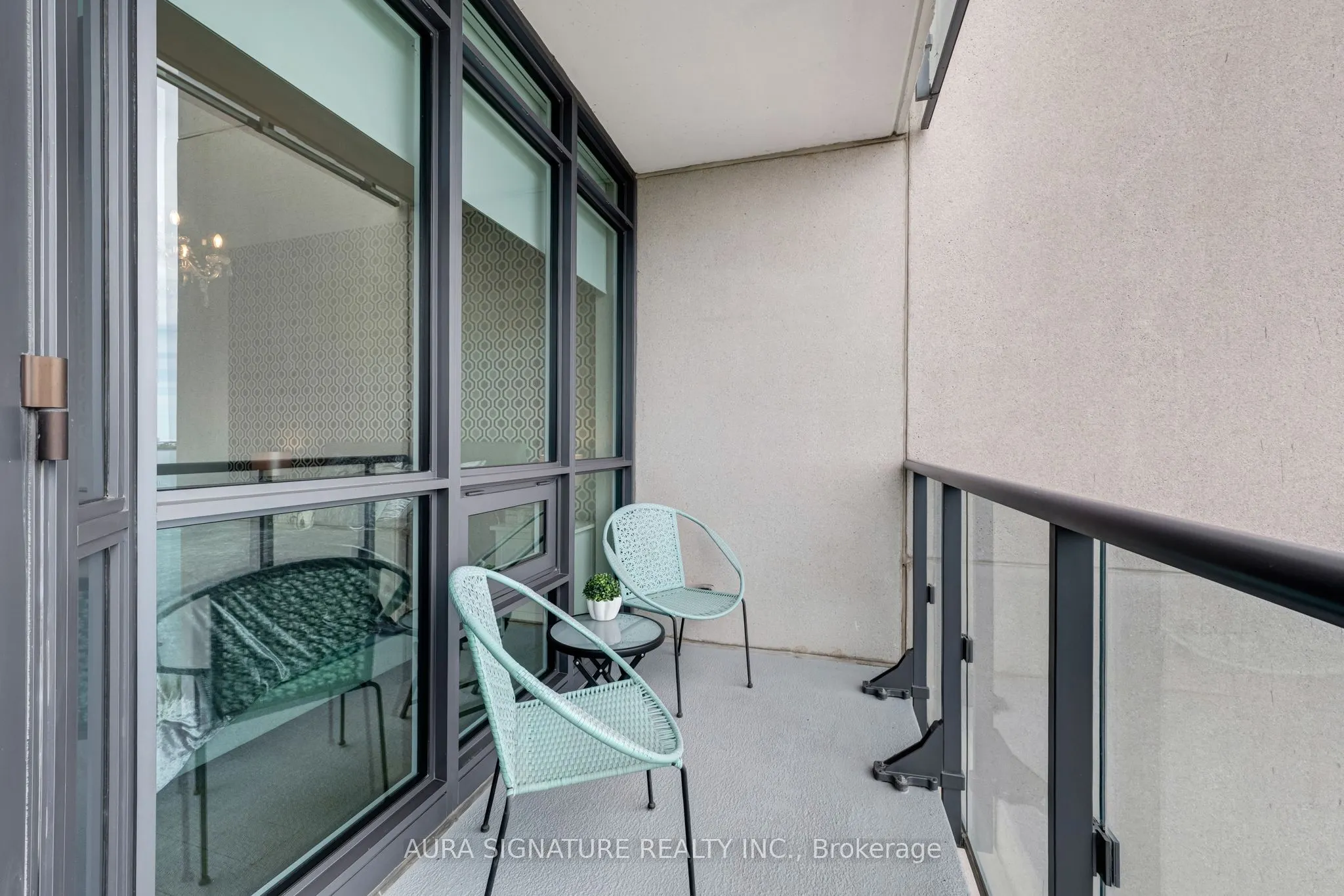 59 Annie Craig Drive #1004