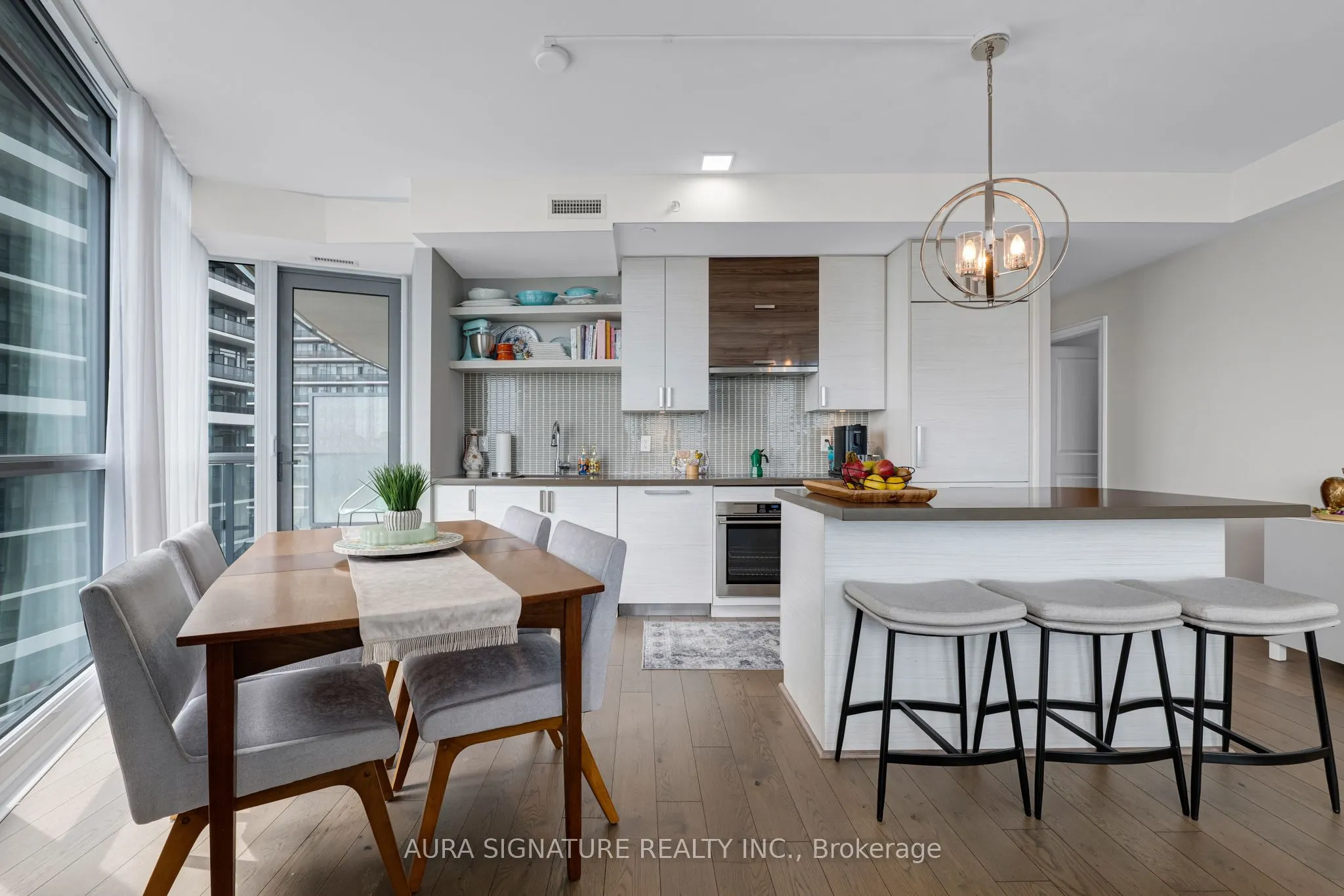 59 Annie Craig Drive #1004