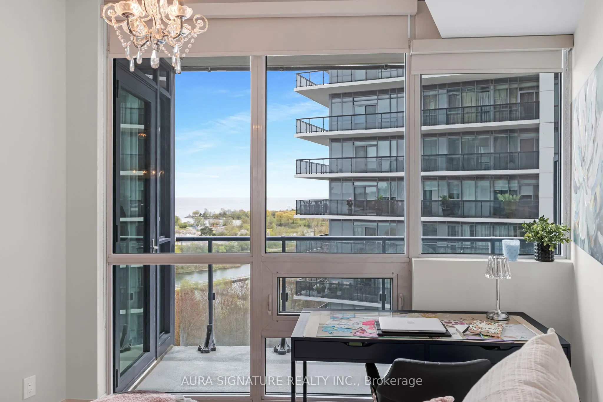 59 Annie Craig Drive #1004