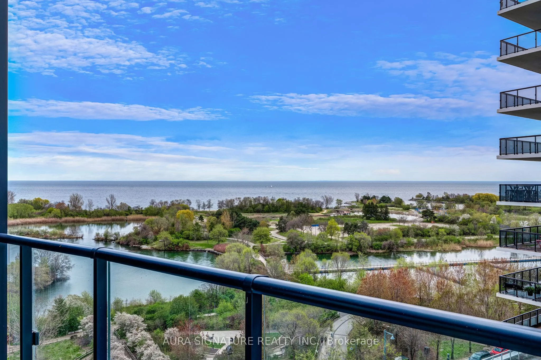 59 Annie Craig Drive #1004