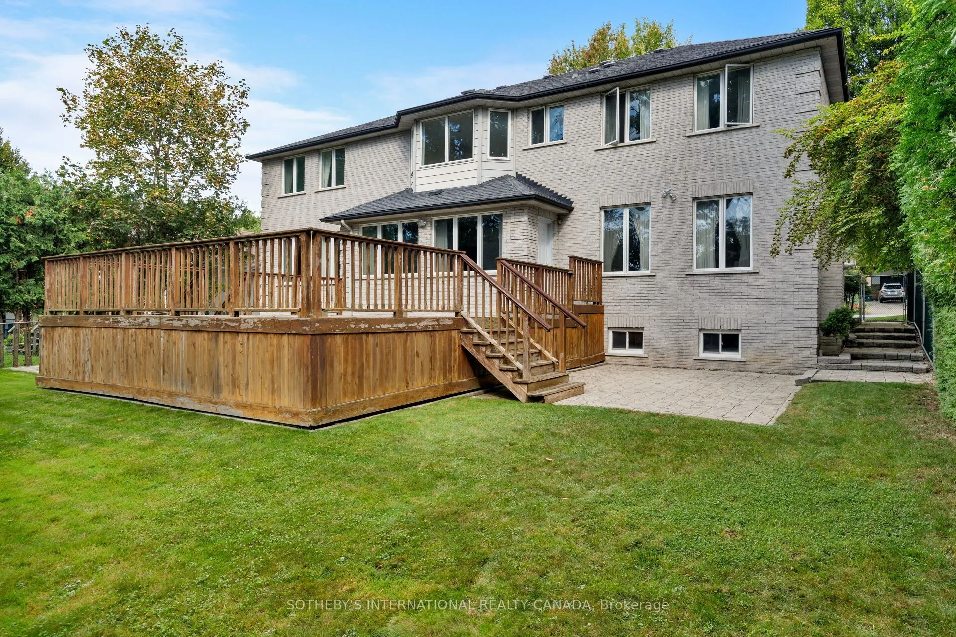 47 Great Oak Drive