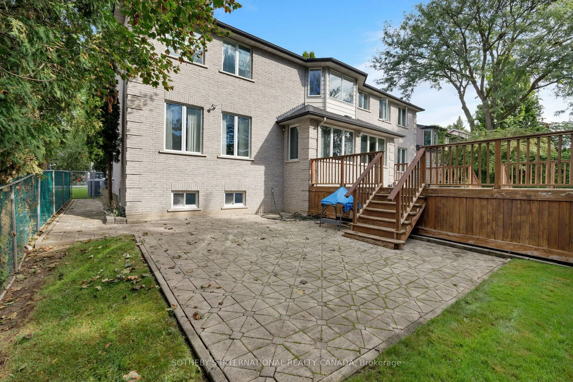 47 Great Oak Drive