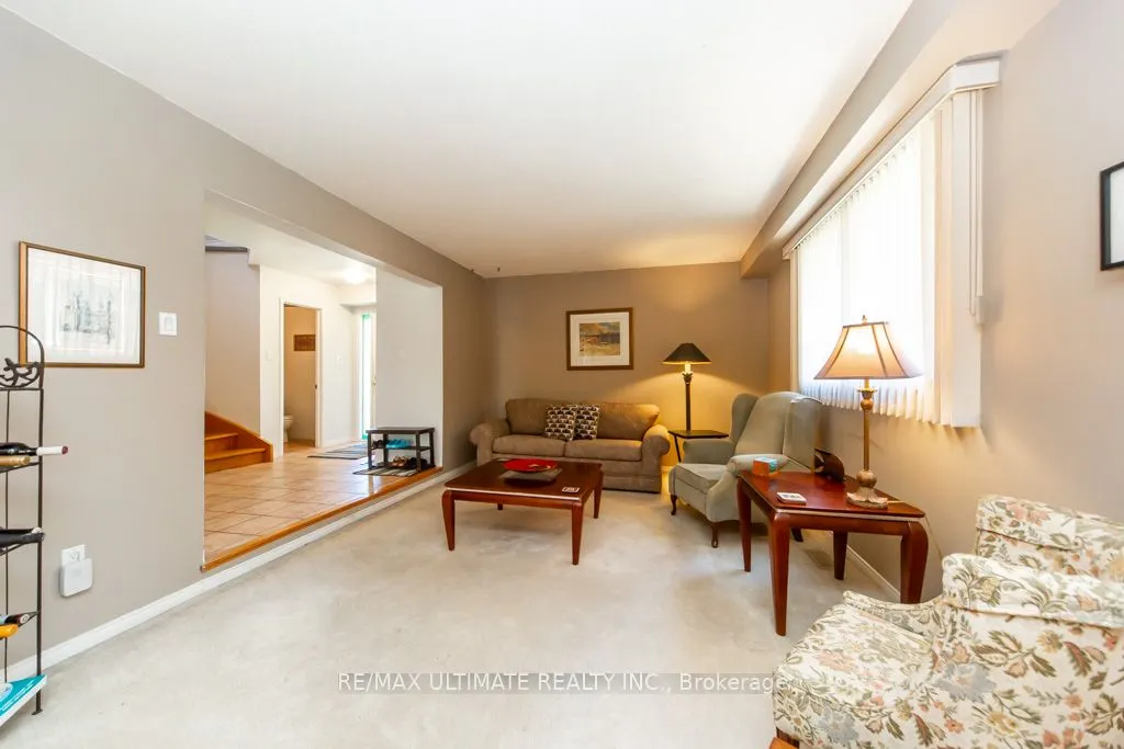 3 Aron Drive