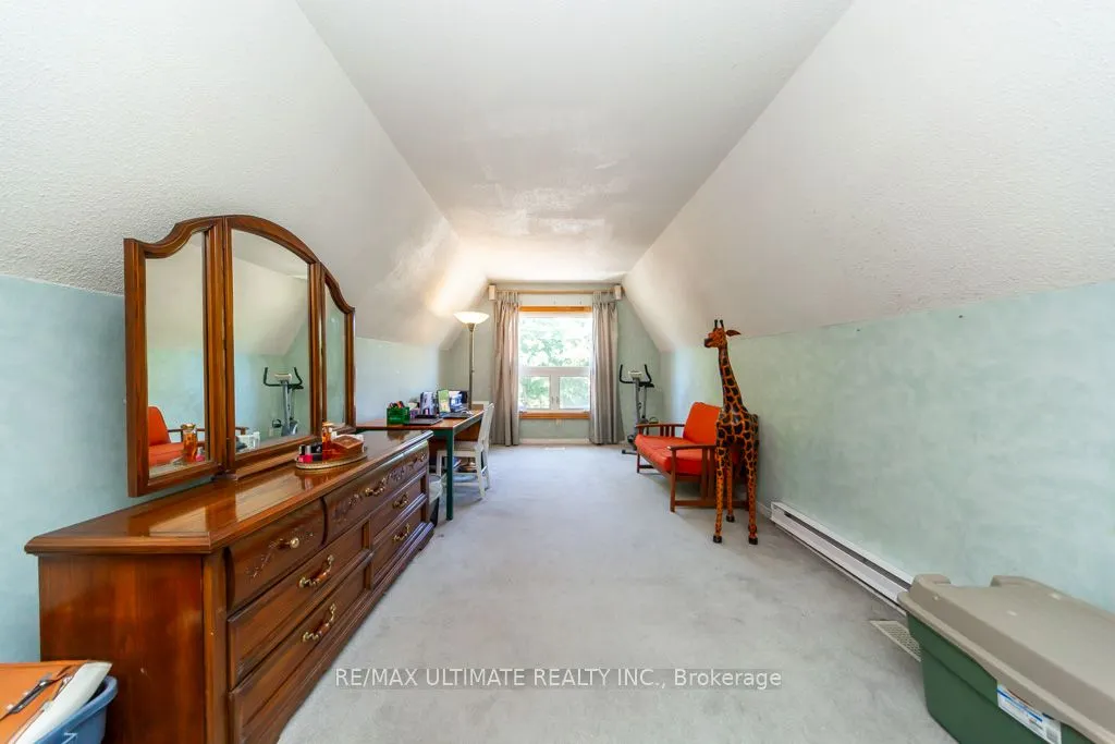 3 Aron Drive