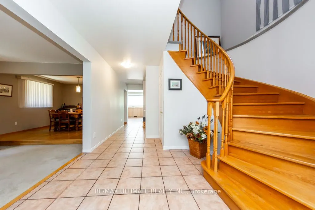 3 Aron Drive