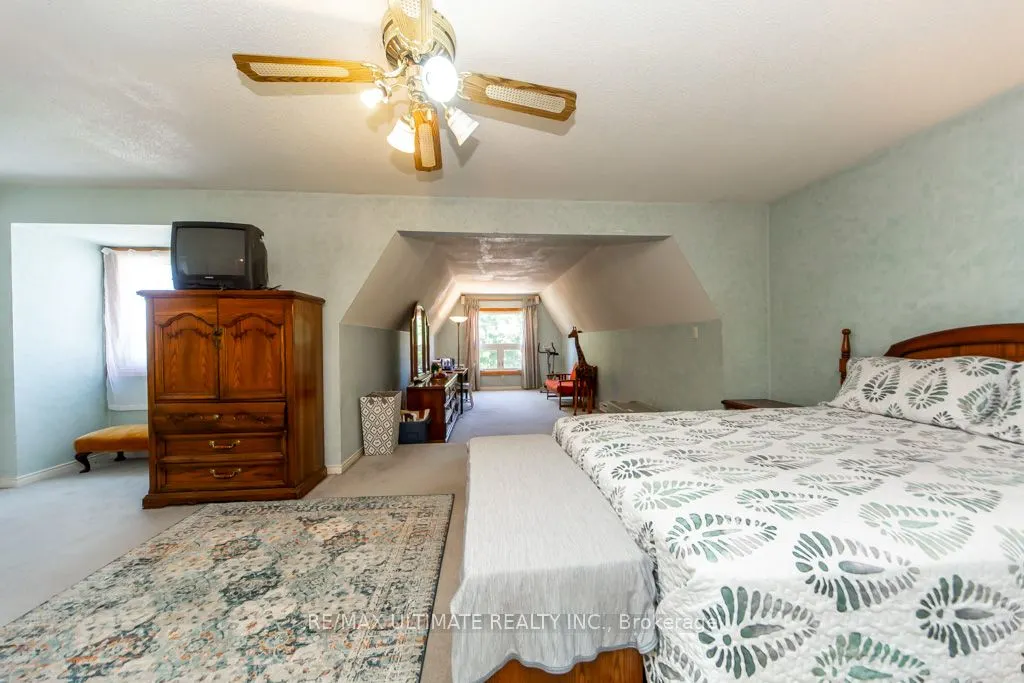 3 Aron Drive