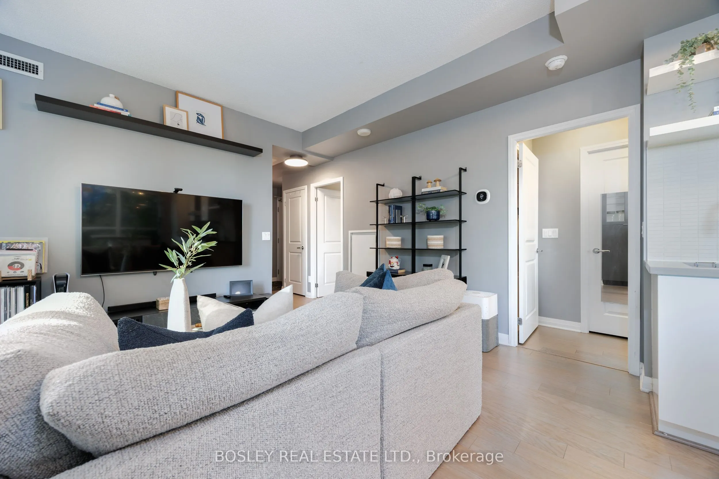 60 Annie Craig Drive #215